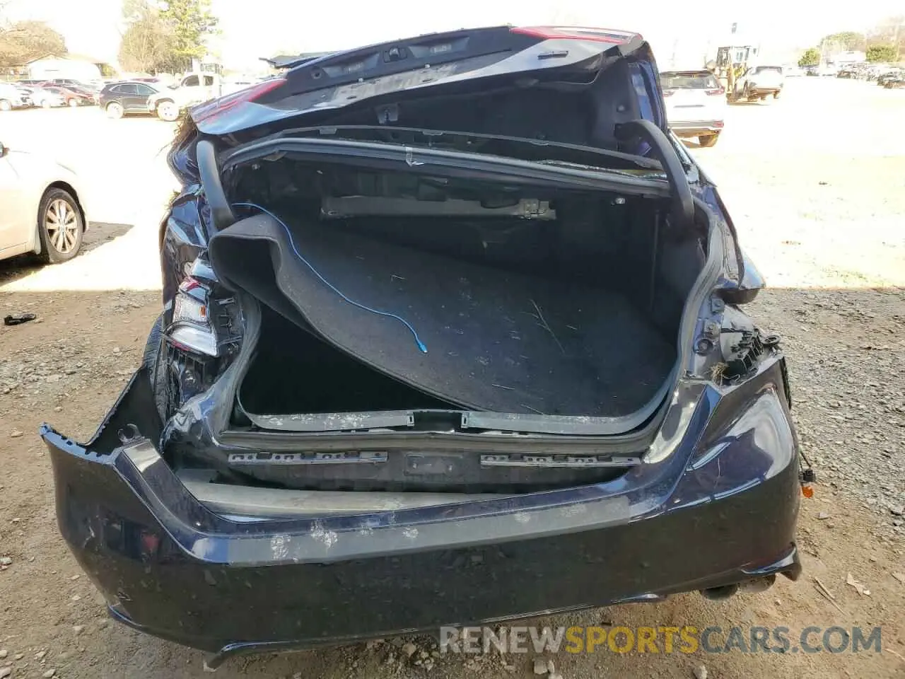 6 Photograph of a damaged car 4T1G11AK5NU649841 TOYOTA CAMRY 2022