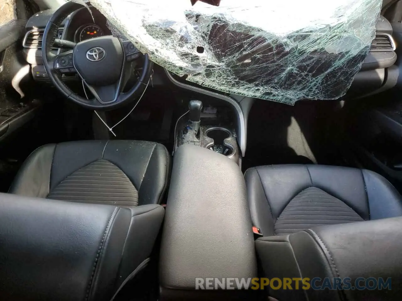 8 Photograph of a damaged car 4T1G11AK5NU649841 TOYOTA CAMRY 2022