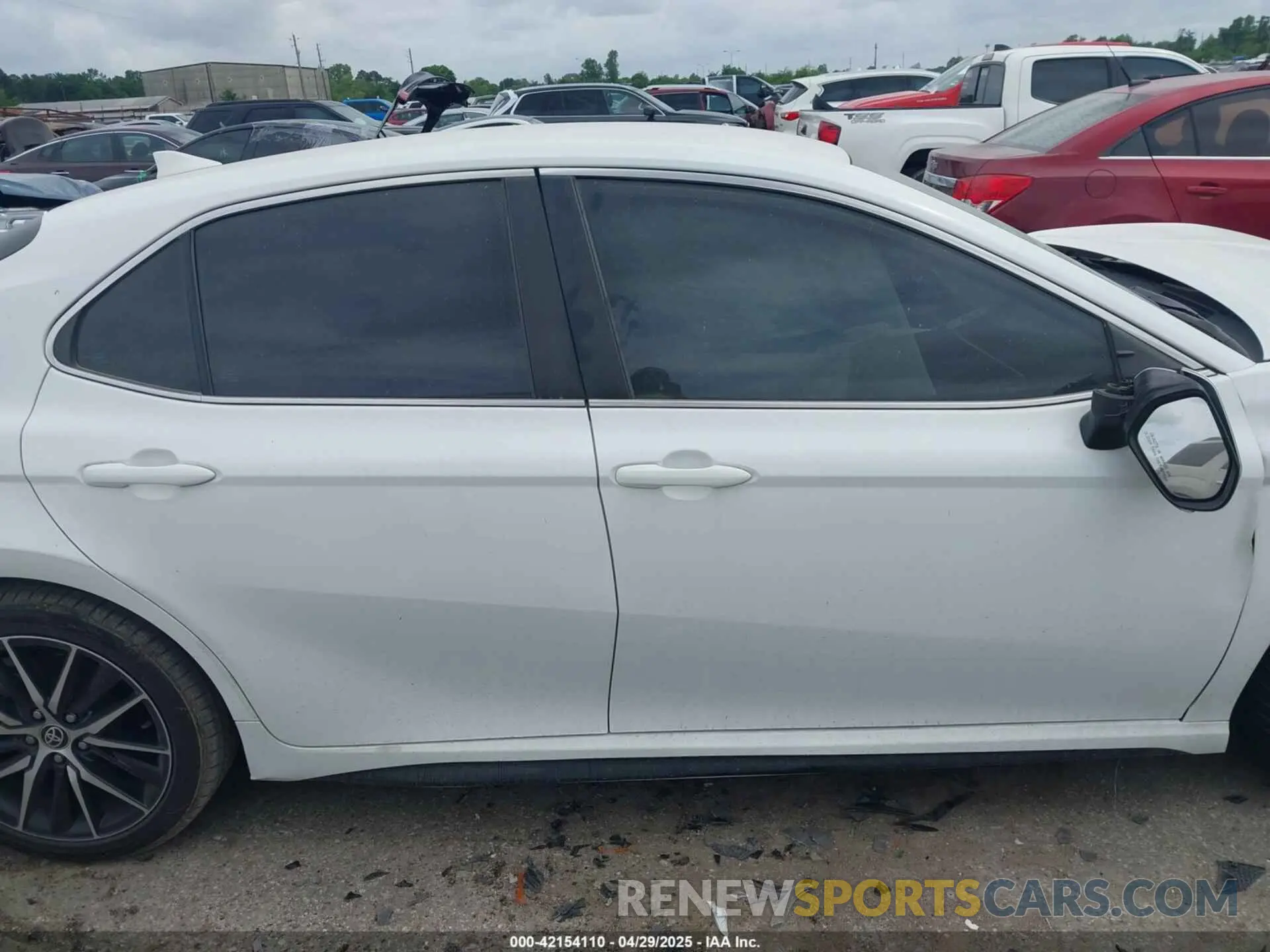 13 Фотография поврежденного автомобиля 4T1G11AK5NU660953 TOYOTA CAMRY 2022
