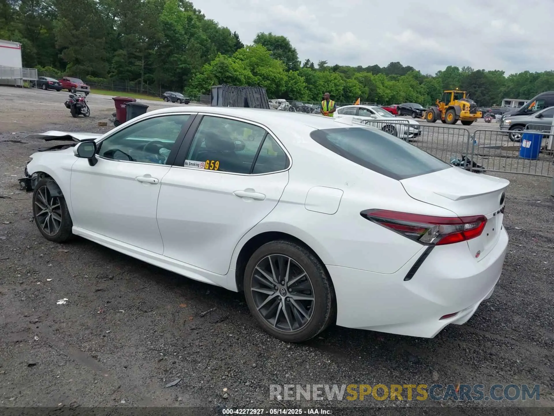 3 Photograph of a damaged car 4T1G11AK5NU672603 TOYOTA CAMRY 2022