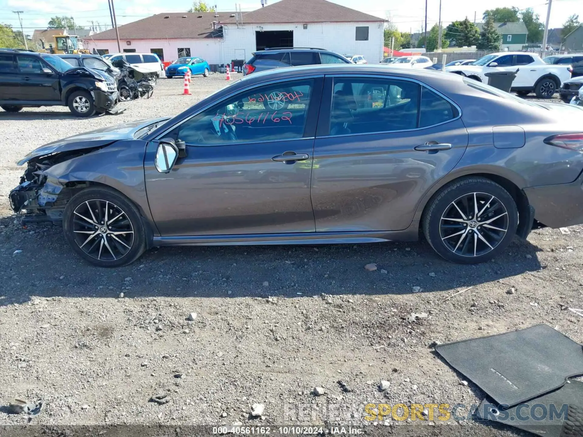 14 Photograph of a damaged car 4T1G11AK5NU708998 TOYOTA CAMRY 2022