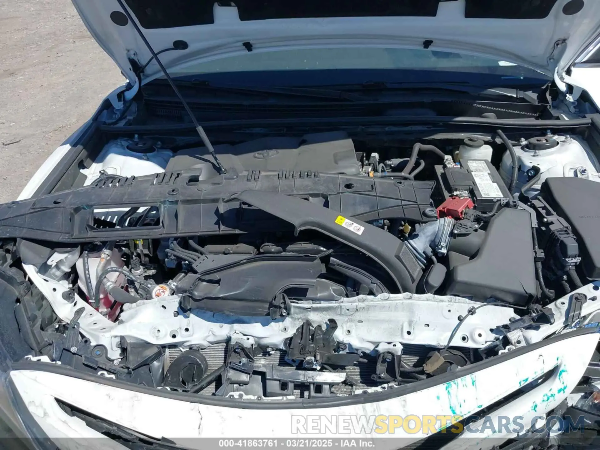 10 Photograph of a damaged car 4T1G11AK5NU711402 TOYOTA CAMRY 2022