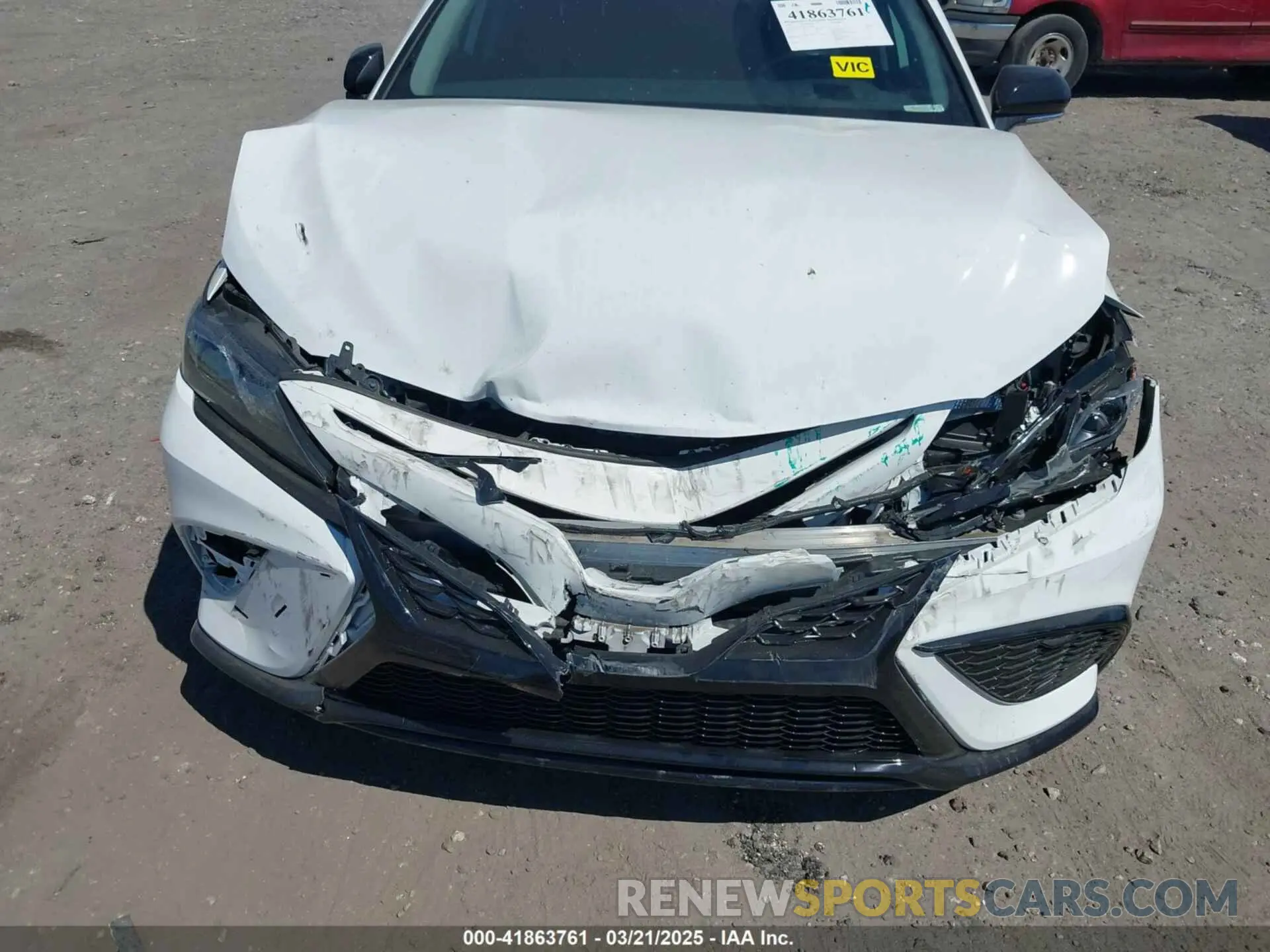 6 Photograph of a damaged car 4T1G11AK5NU711402 TOYOTA CAMRY 2022