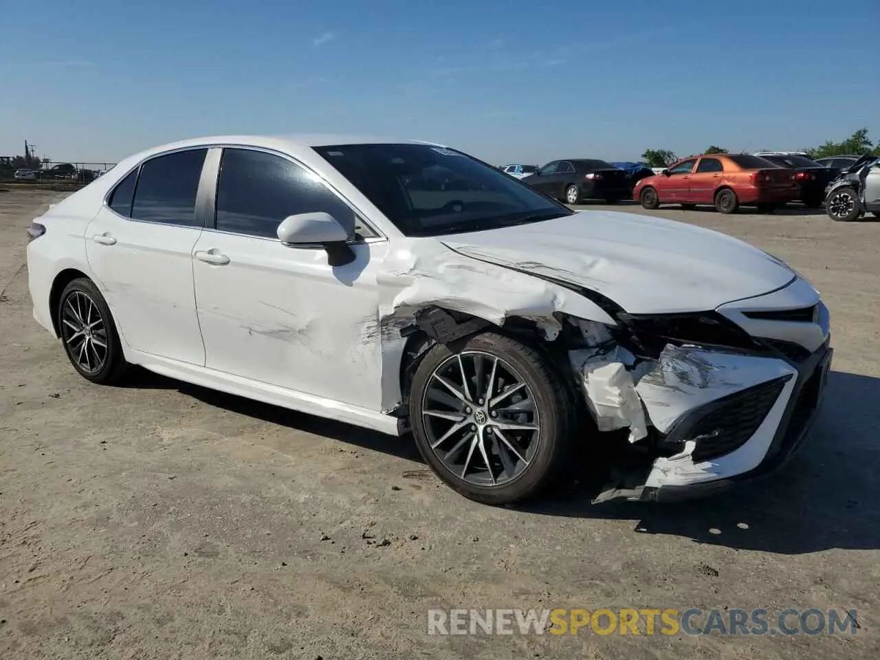 4 Photograph of a damaged car 4T1G11AK5NU714588 TOYOTA CAMRY 2022