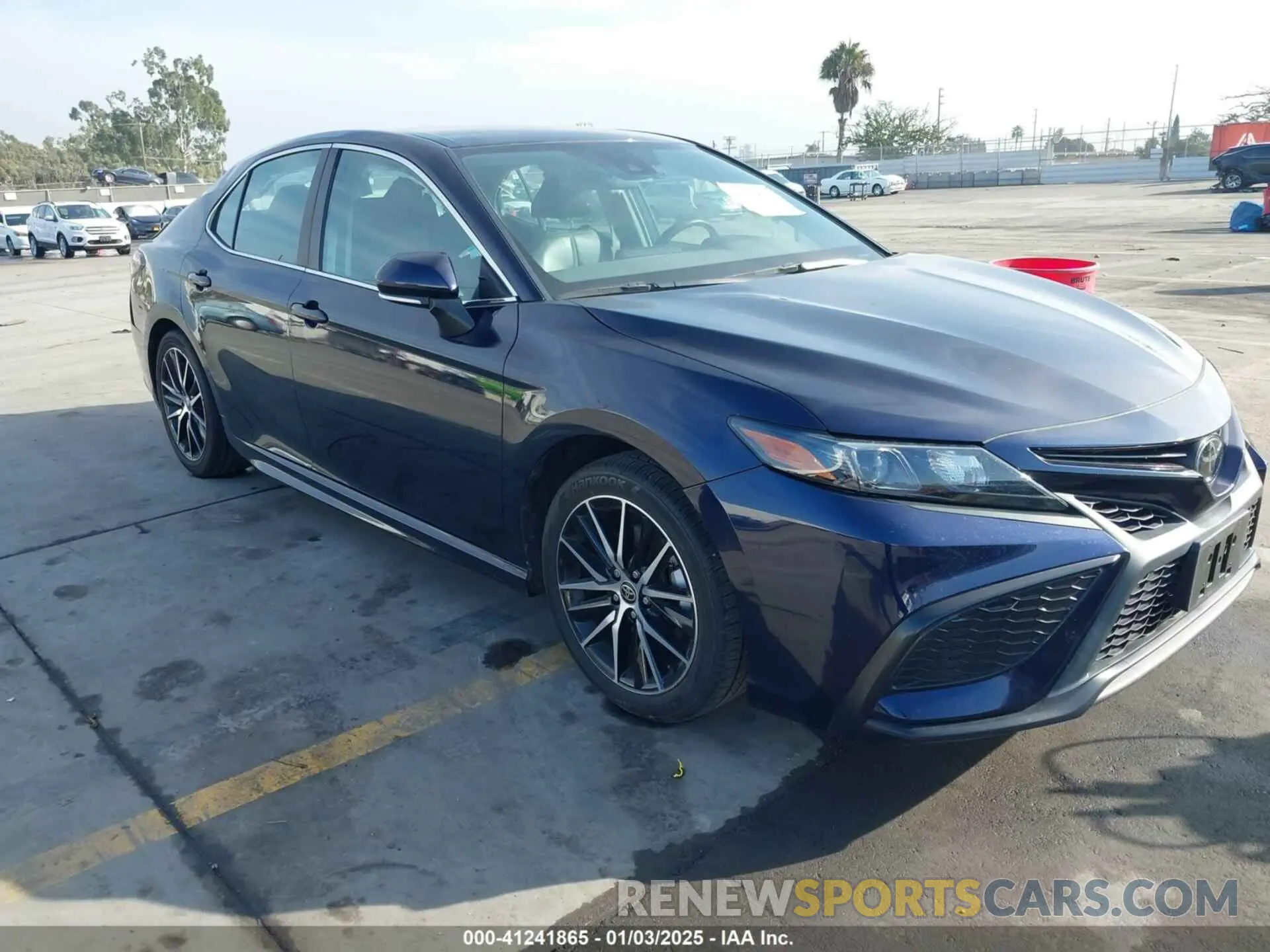 1 Photograph of a damaged car 4T1G11AK5NU718723 TOYOTA CAMRY 2022