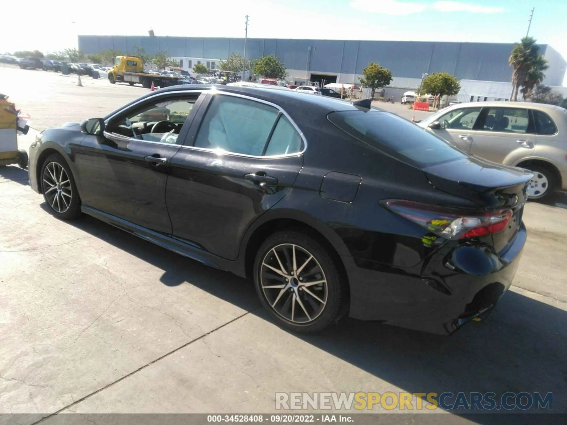3 Photograph of a damaged car 4T1G11AK6NU052987 TOYOTA CAMRY 2022