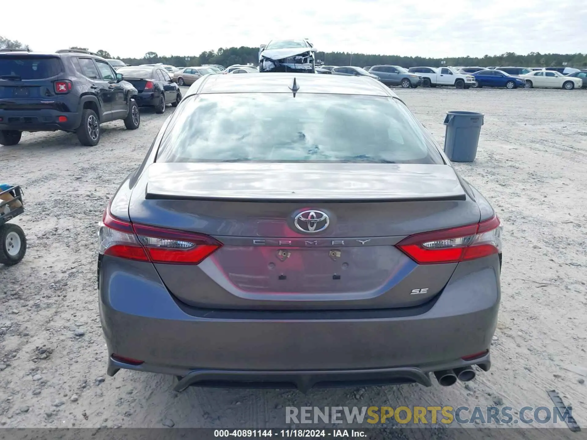 16 Photograph of a damaged car 4T1G11AK6NU063312 TOYOTA CAMRY 2022