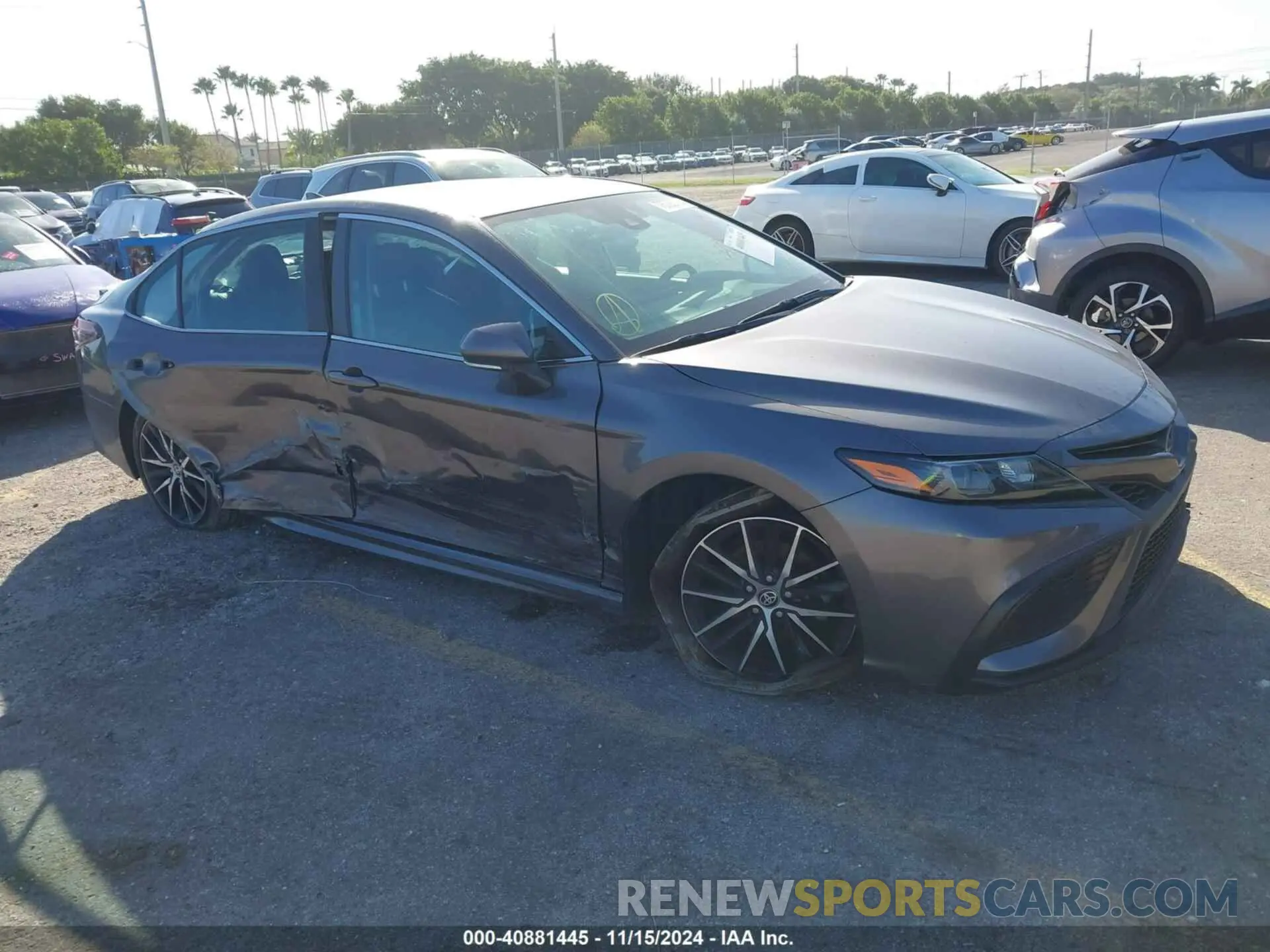 1 Photograph of a damaged car 4T1G11AK6NU499366 TOYOTA CAMRY 2022