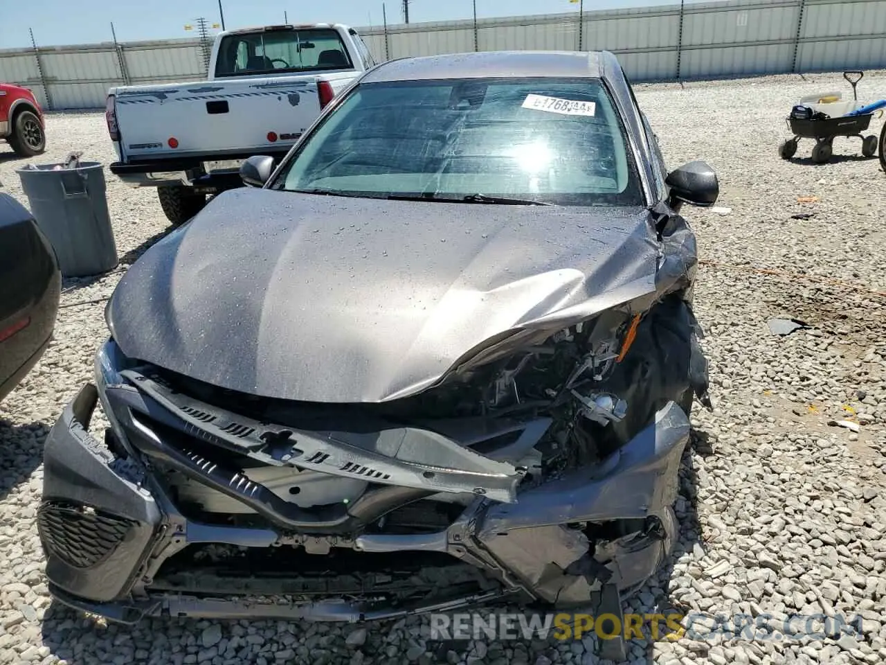 5 Photograph of a damaged car 4T1G11AK6NU671654 TOYOTA CAMRY 2022
