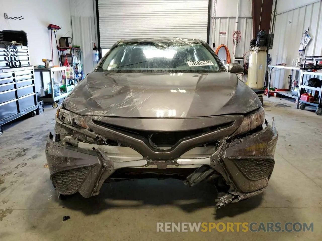 5 Photograph of a damaged car 4T1G11AK6NU697218 TOYOTA CAMRY 2022