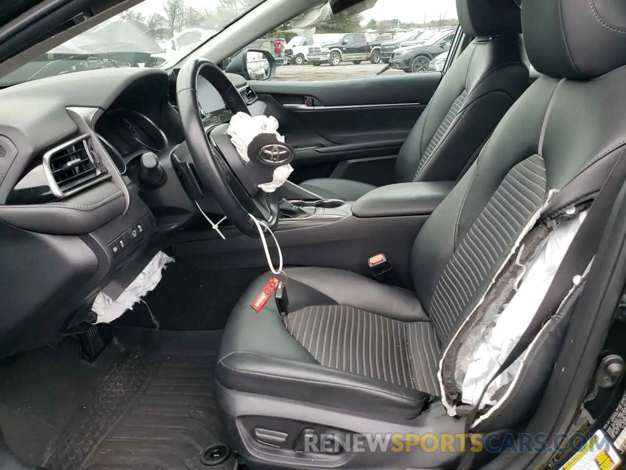 7 Фотография поврежденного автомобиля 4T1G11AK6NU711196 TOYOTA CAMRY 2022