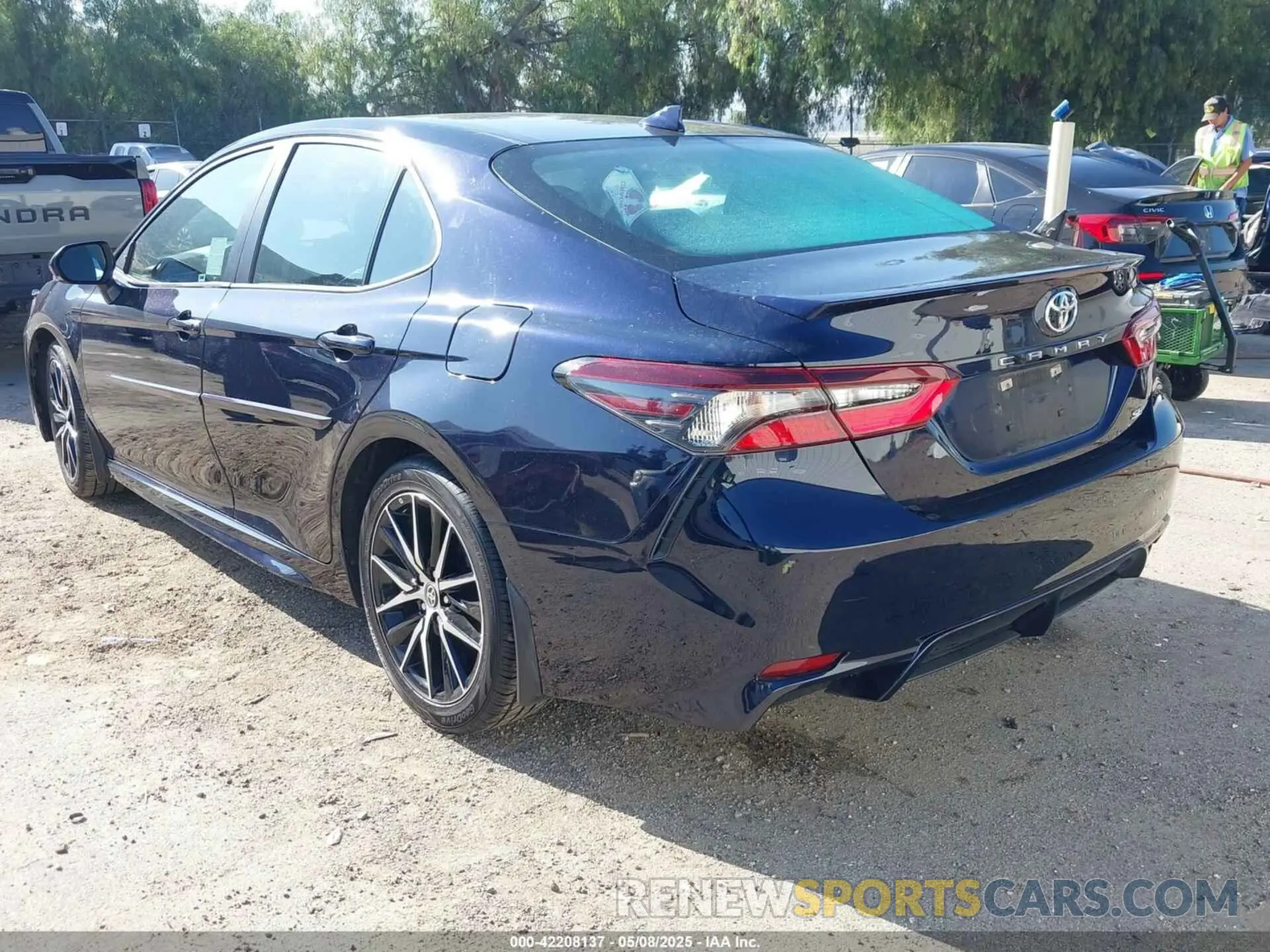3 Фотография поврежденного автомобиля 4T1G11AK7NU042579 TOYOTA CAMRY 2022