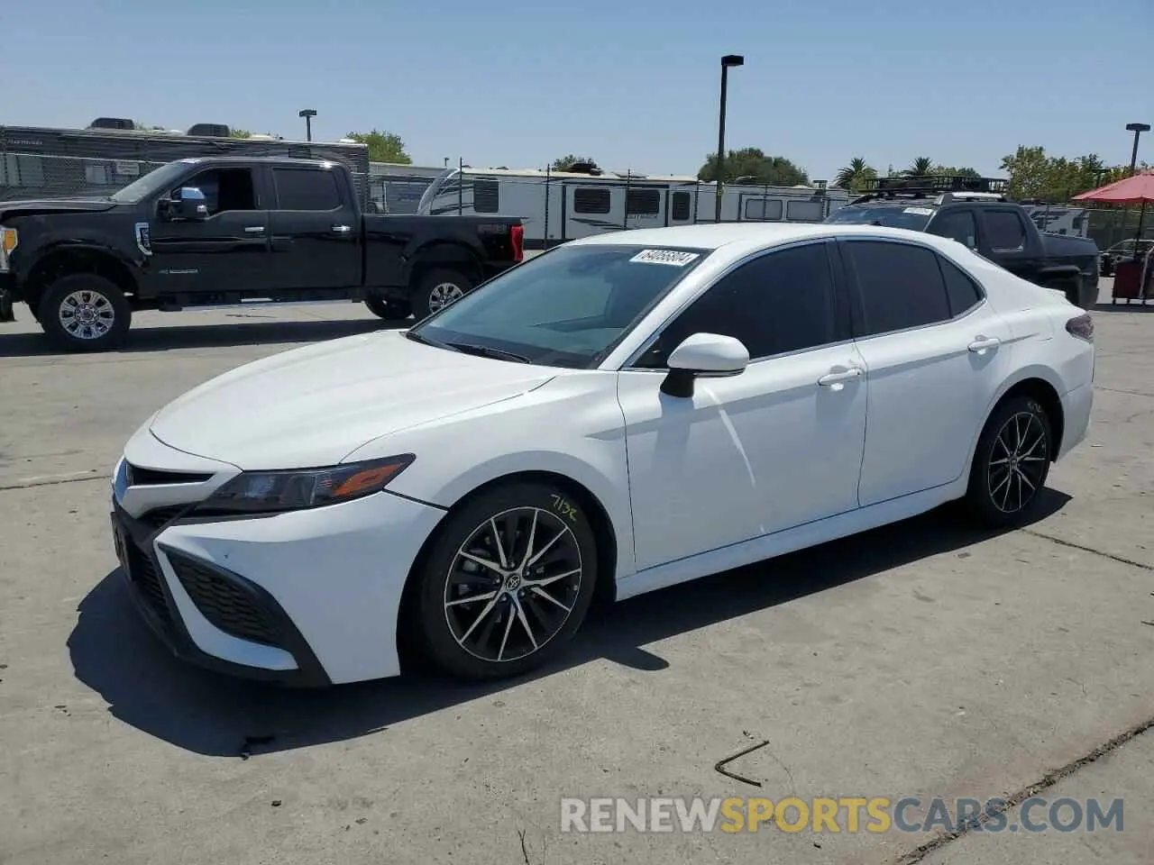 1 Photograph of a damaged car 4T1G11AK7NU053517 TOYOTA CAMRY 2022