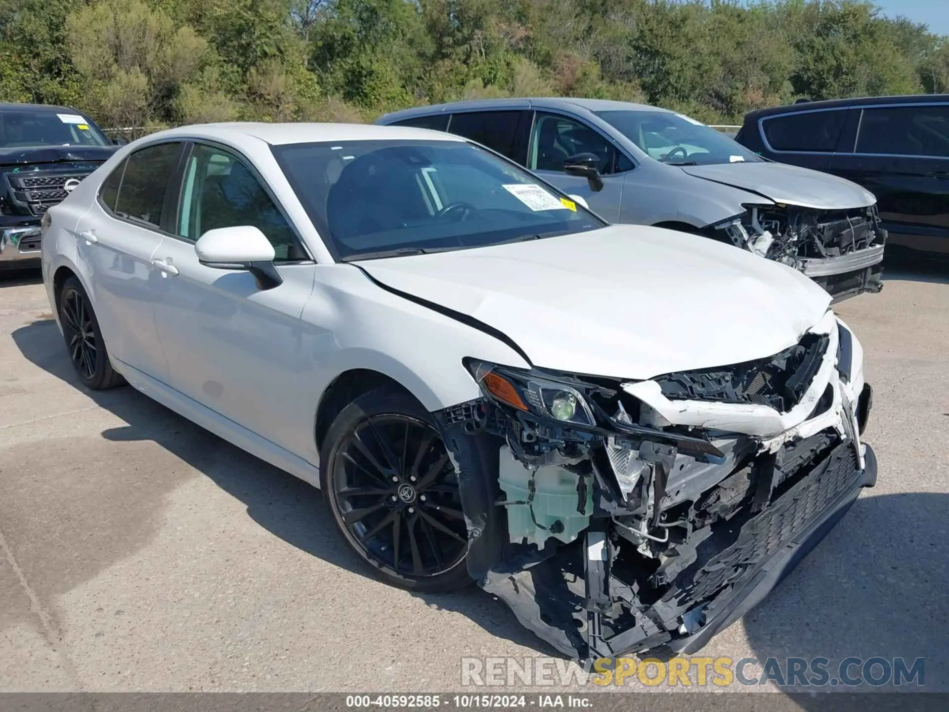1 Photograph of a damaged car 4T1G11AK7NU631020 TOYOTA CAMRY 2022