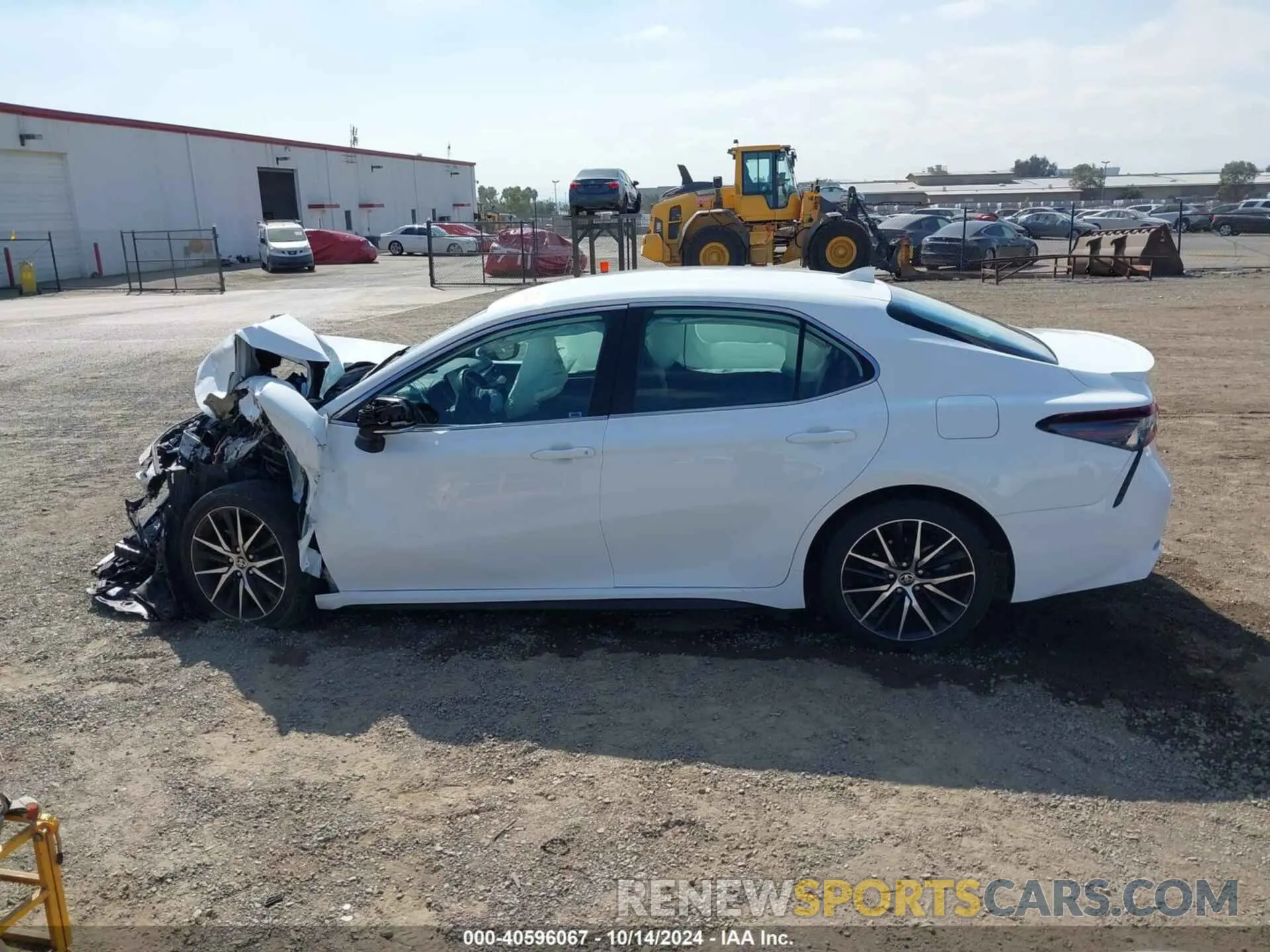 15 Photograph of a damaged car 4T1G11AK7NU650411 TOYOTA CAMRY 2022