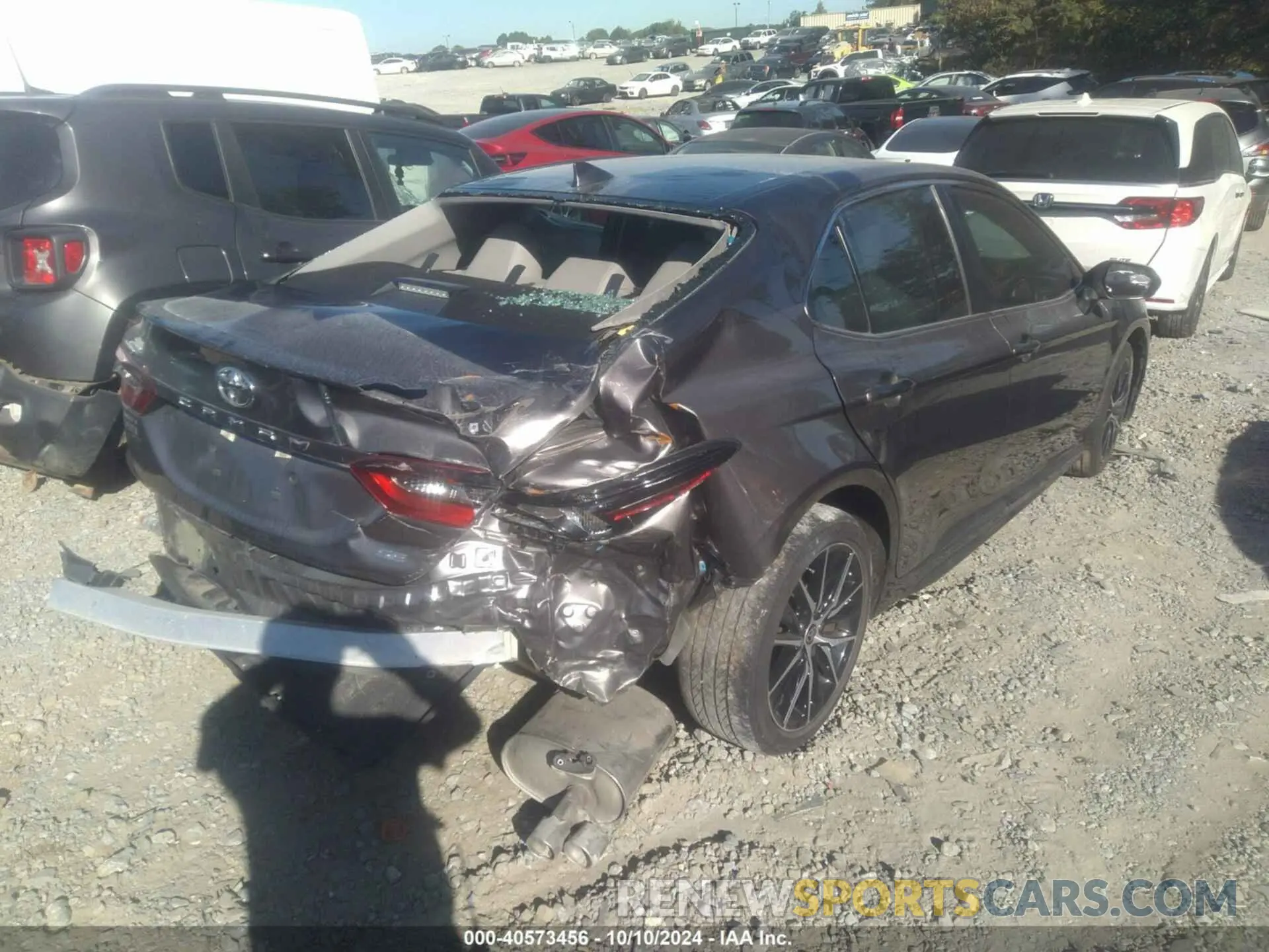 4 Photograph of a damaged car 4T1G11AK7NU676734 TOYOTA CAMRY 2022