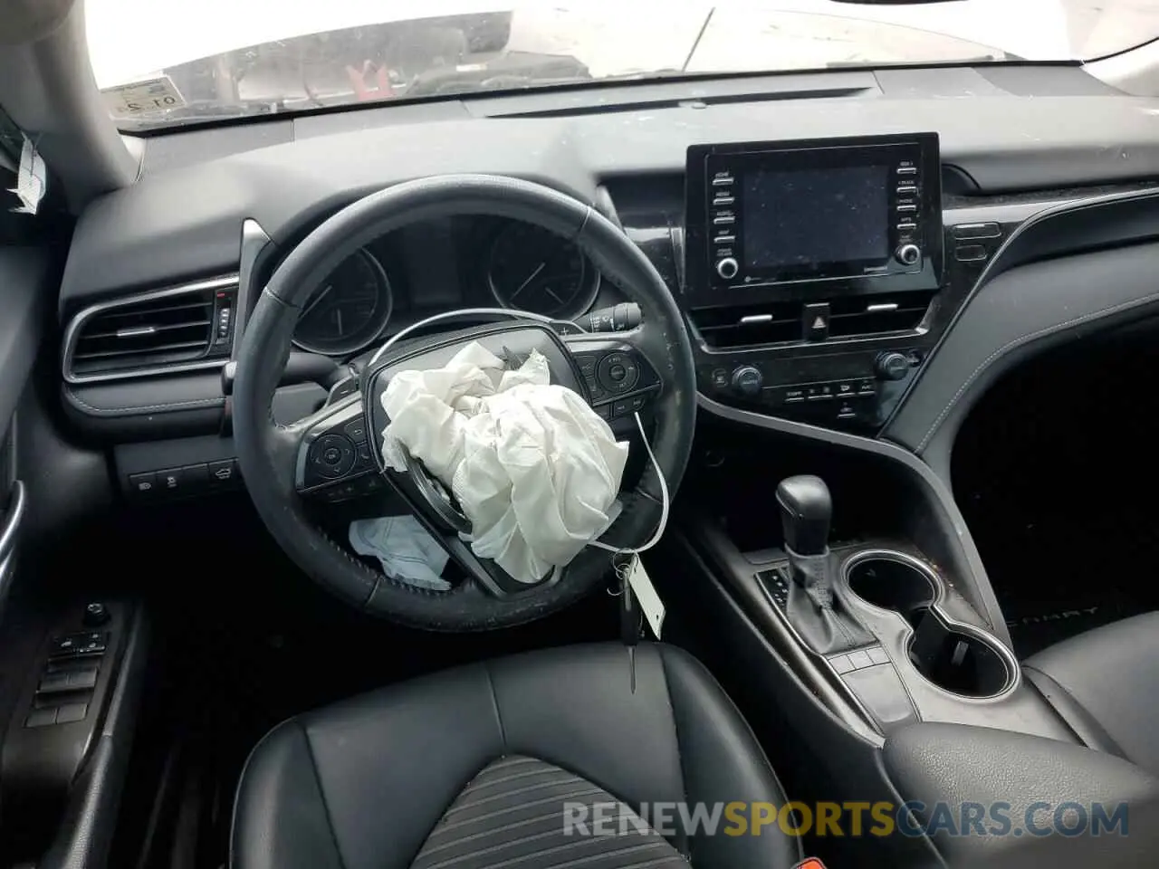 8 Фотография поврежденного автомобиля 4T1G11AK8NU017495 TOYOTA CAMRY 2022