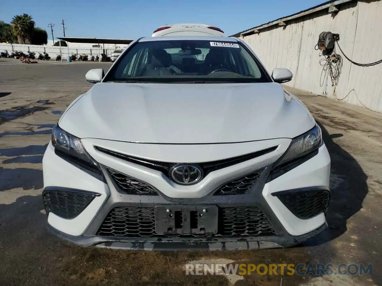 5 Photograph of a damaged car 4T1G11AK8NU044129 TOYOTA CAMRY 2022