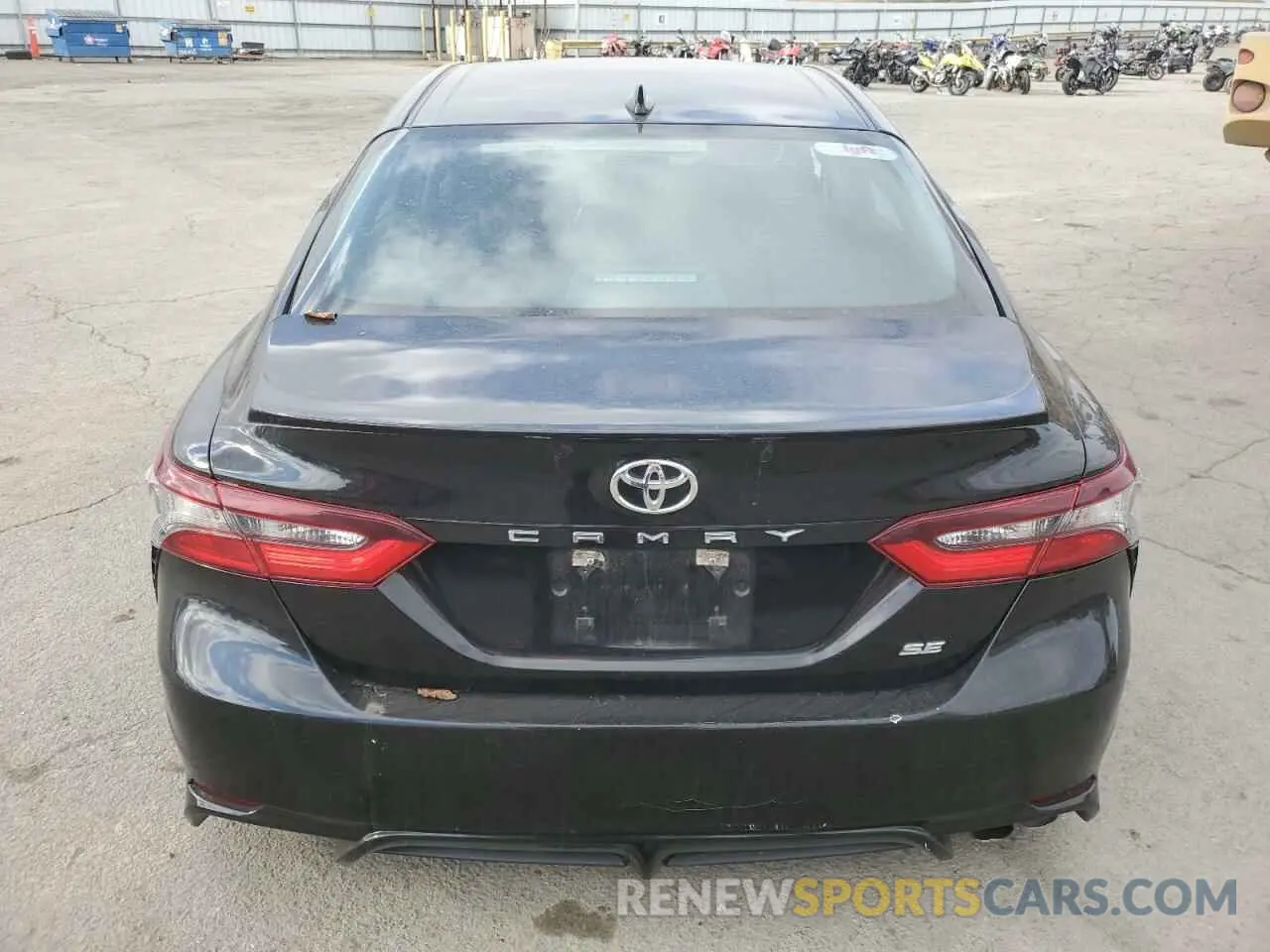 6 Photograph of a damaged car 4T1G11AK8NU630250 TOYOTA CAMRY 2022