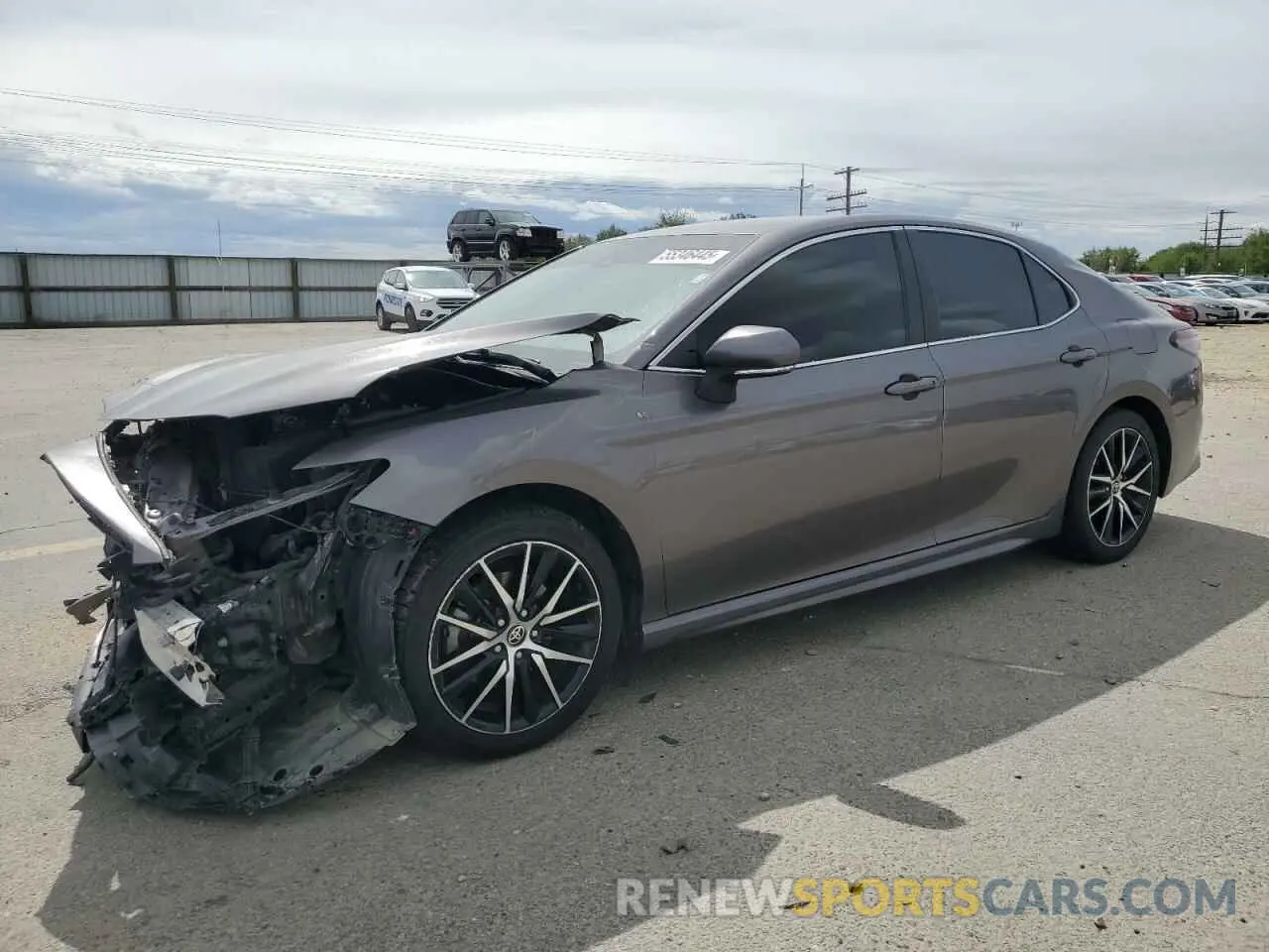 1 Photograph of a damaged car 4T1G11AK8NU661806 TOYOTA CAMRY 2022