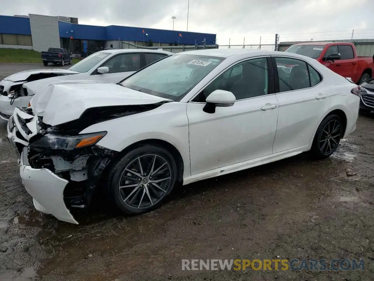 1 Фотография поврежденного автомобиля 4T1G11AK8NU669310 TOYOTA CAMRY 2022