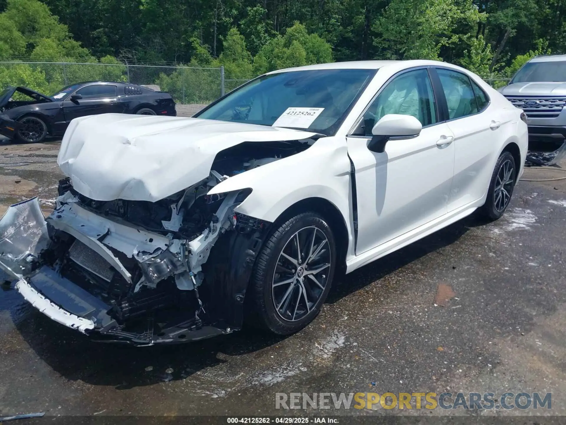 2 Photograph of a damaged car 4T1G11AK8NU683580 TOYOTA CAMRY 2022