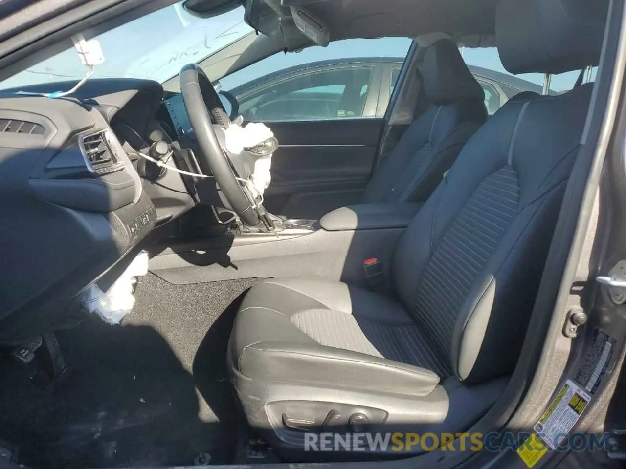 7 Фотография поврежденного автомобиля 4T1G11AK8NU699407 TOYOTA CAMRY 2022