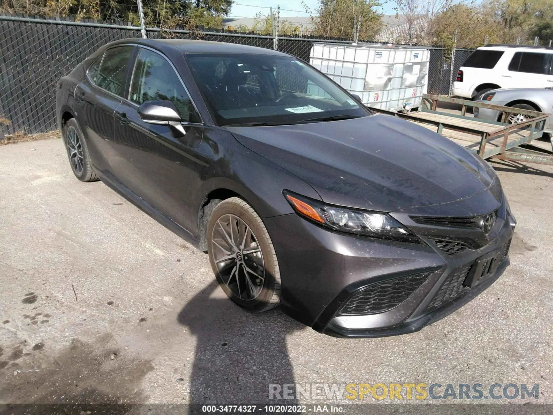 1 Фотография поврежденного автомобиля 4T1G11AK9NU008658 TOYOTA CAMRY 2022