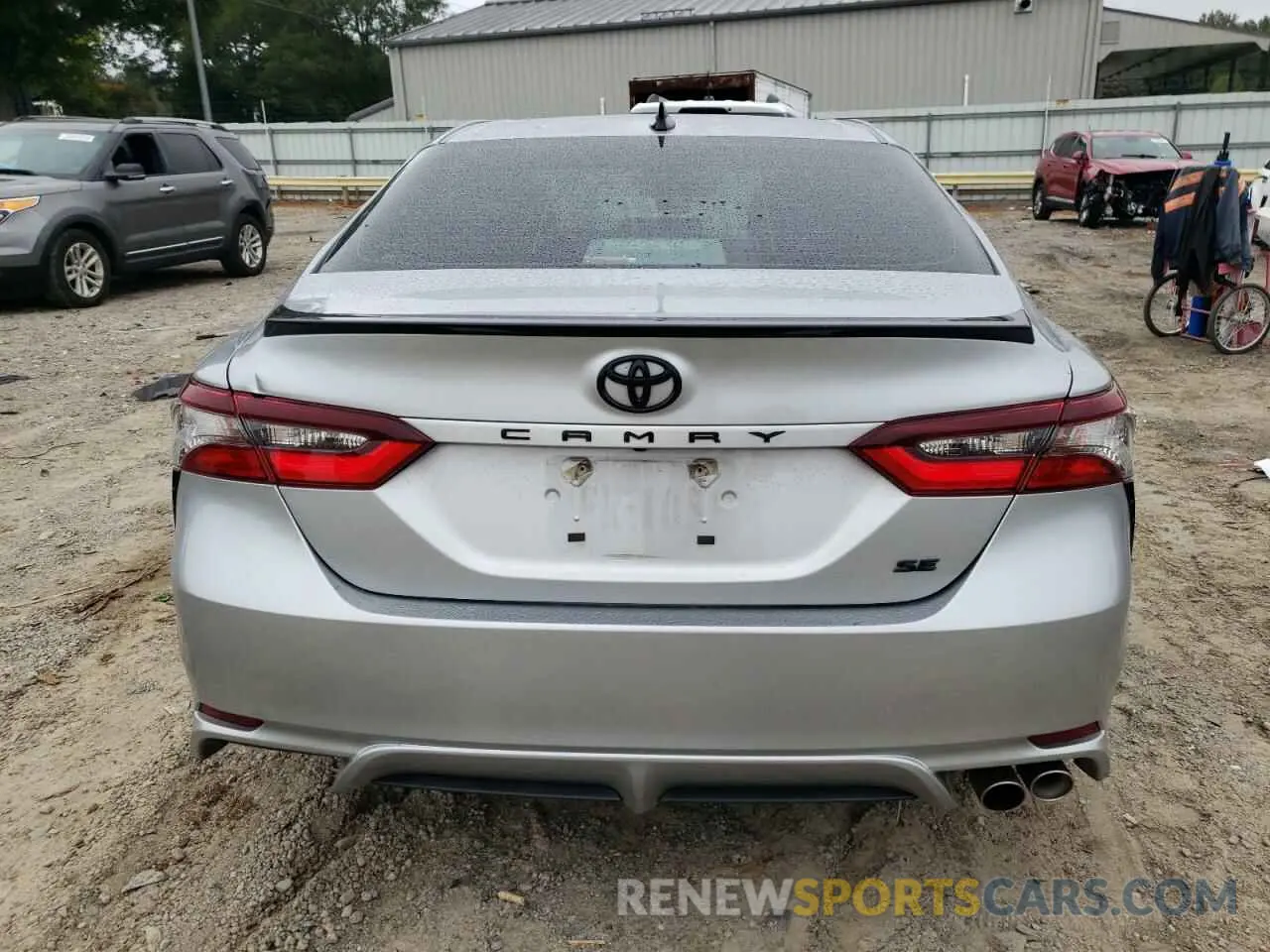 6 Photograph of a damaged car 4T1G11AK9NU051395 TOYOTA CAMRY 2022