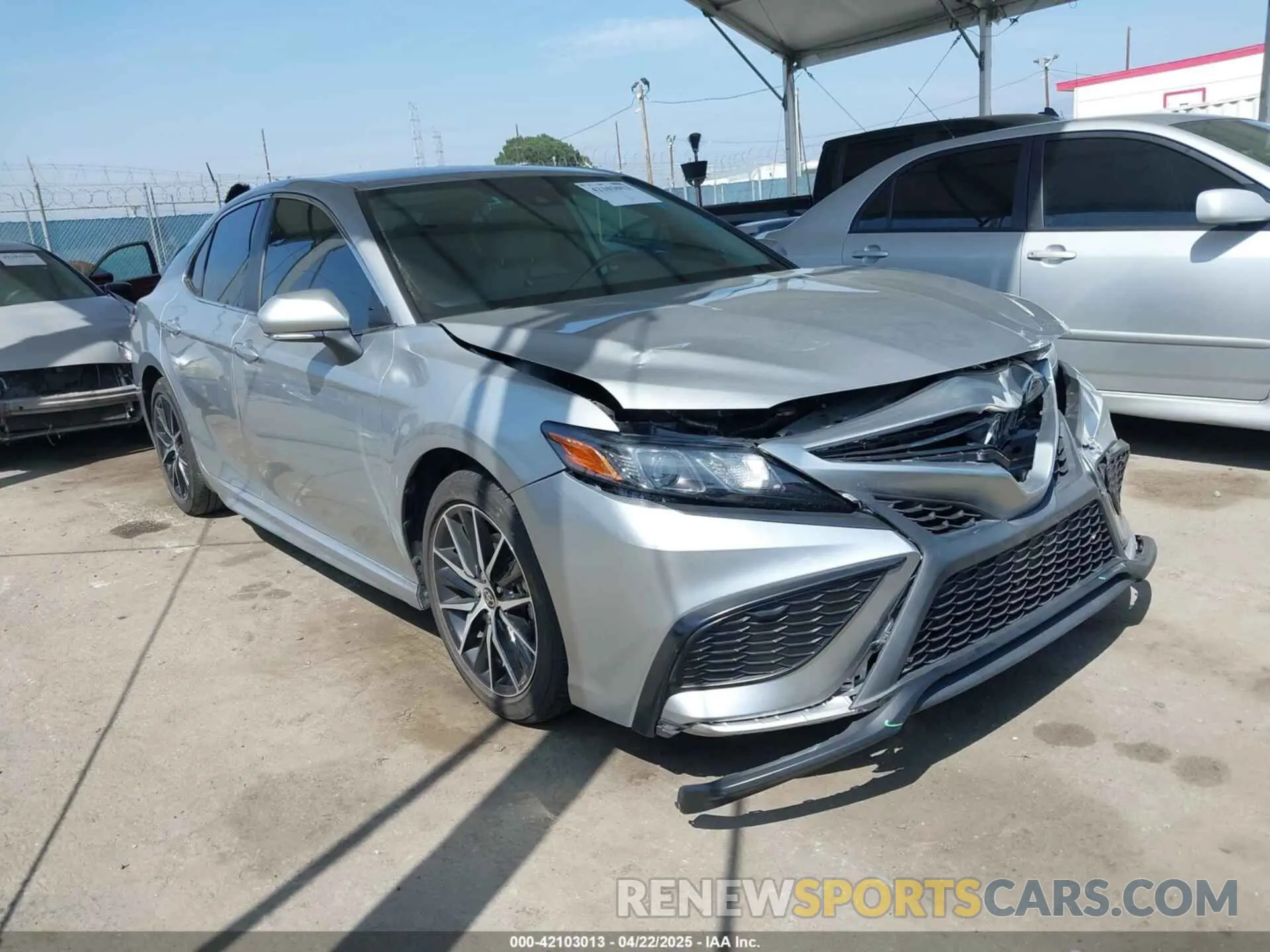 1 Photograph of a damaged car 4T1G11AK9NU051719 TOYOTA CAMRY 2022