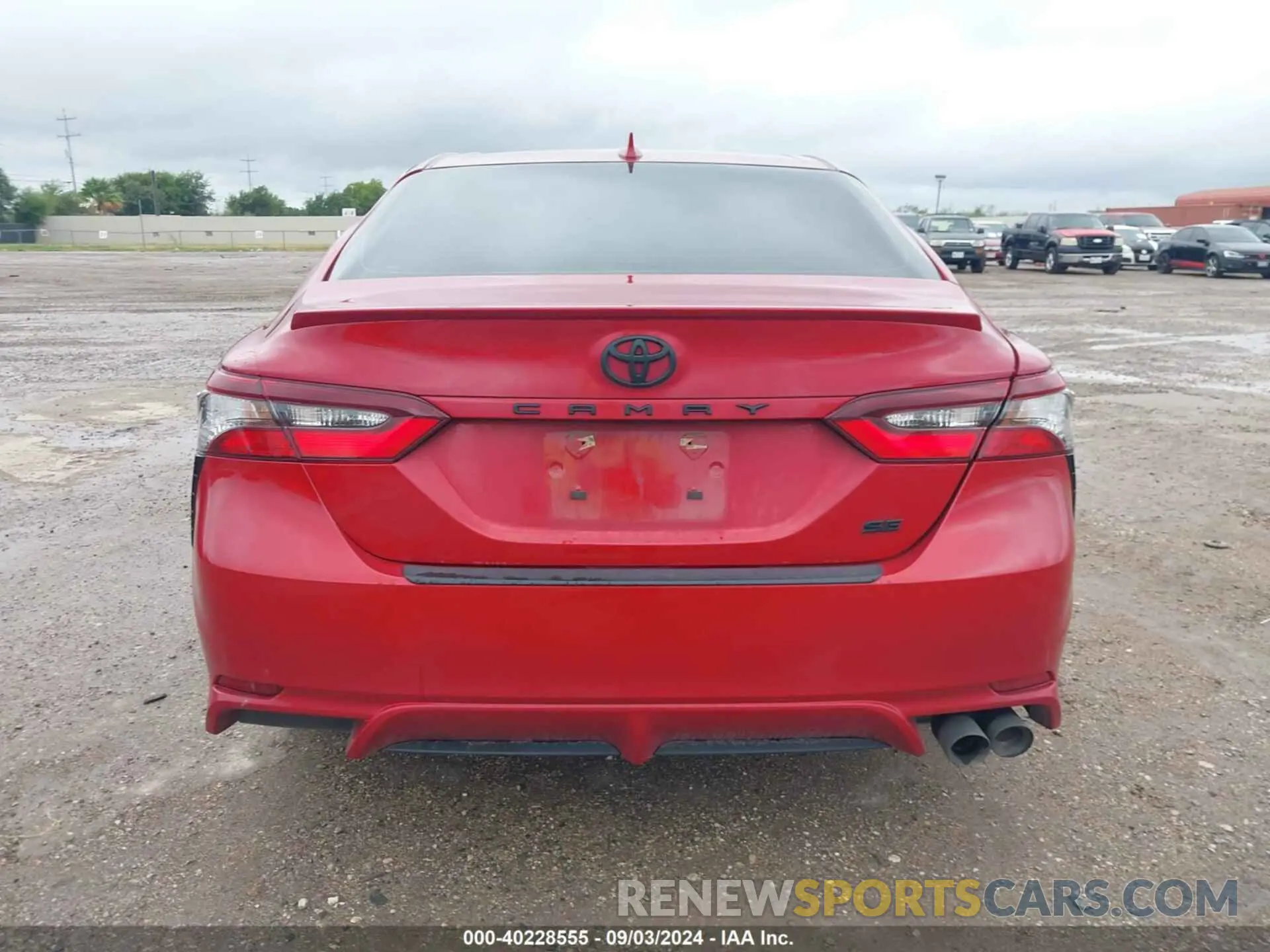 16 Photograph of a damaged car 4T1G11AK9NU062154 TOYOTA CAMRY 2022