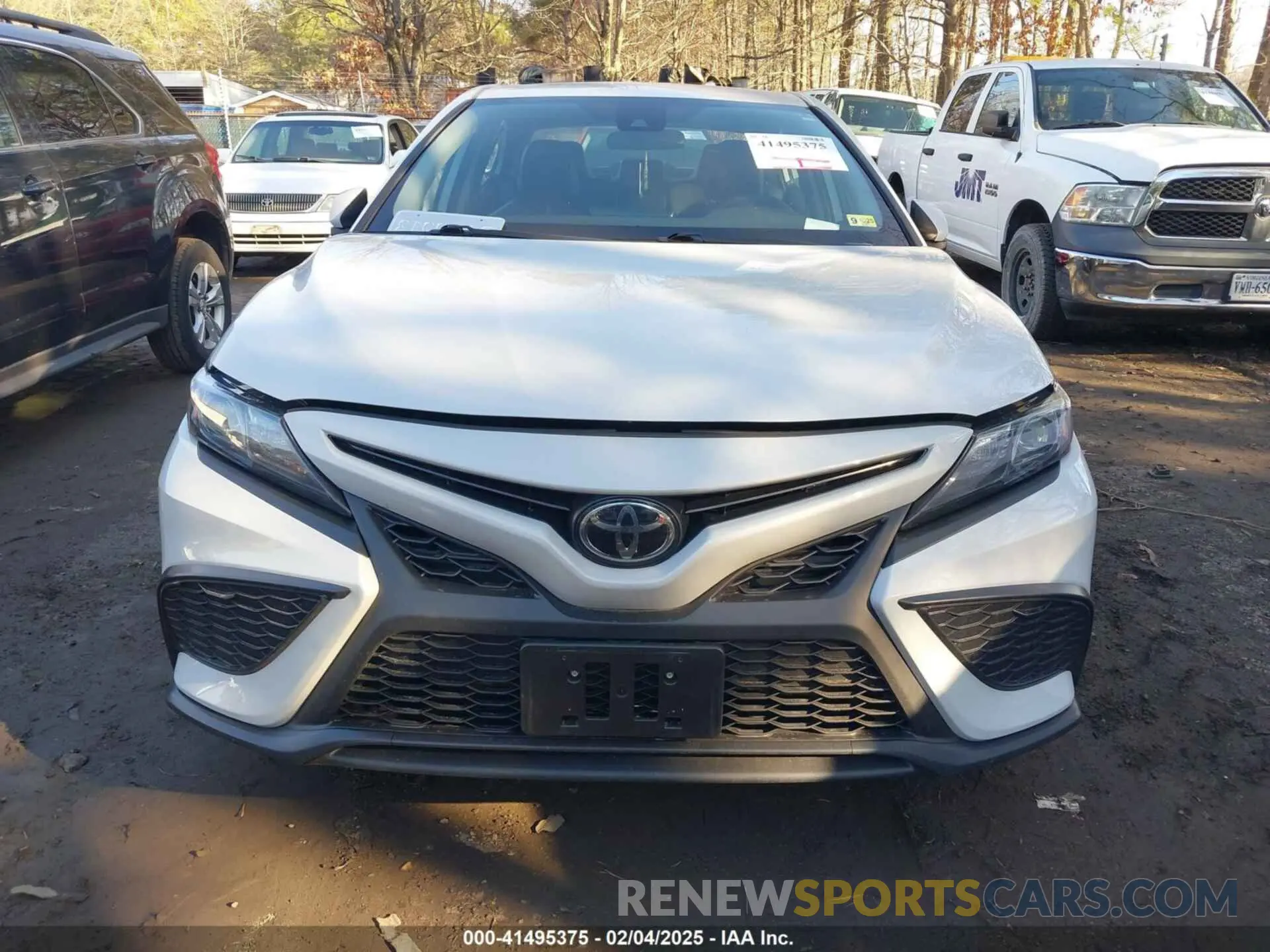 12 Photograph of a damaged car 4T1G11AK9NU069671 TOYOTA CAMRY 2022
