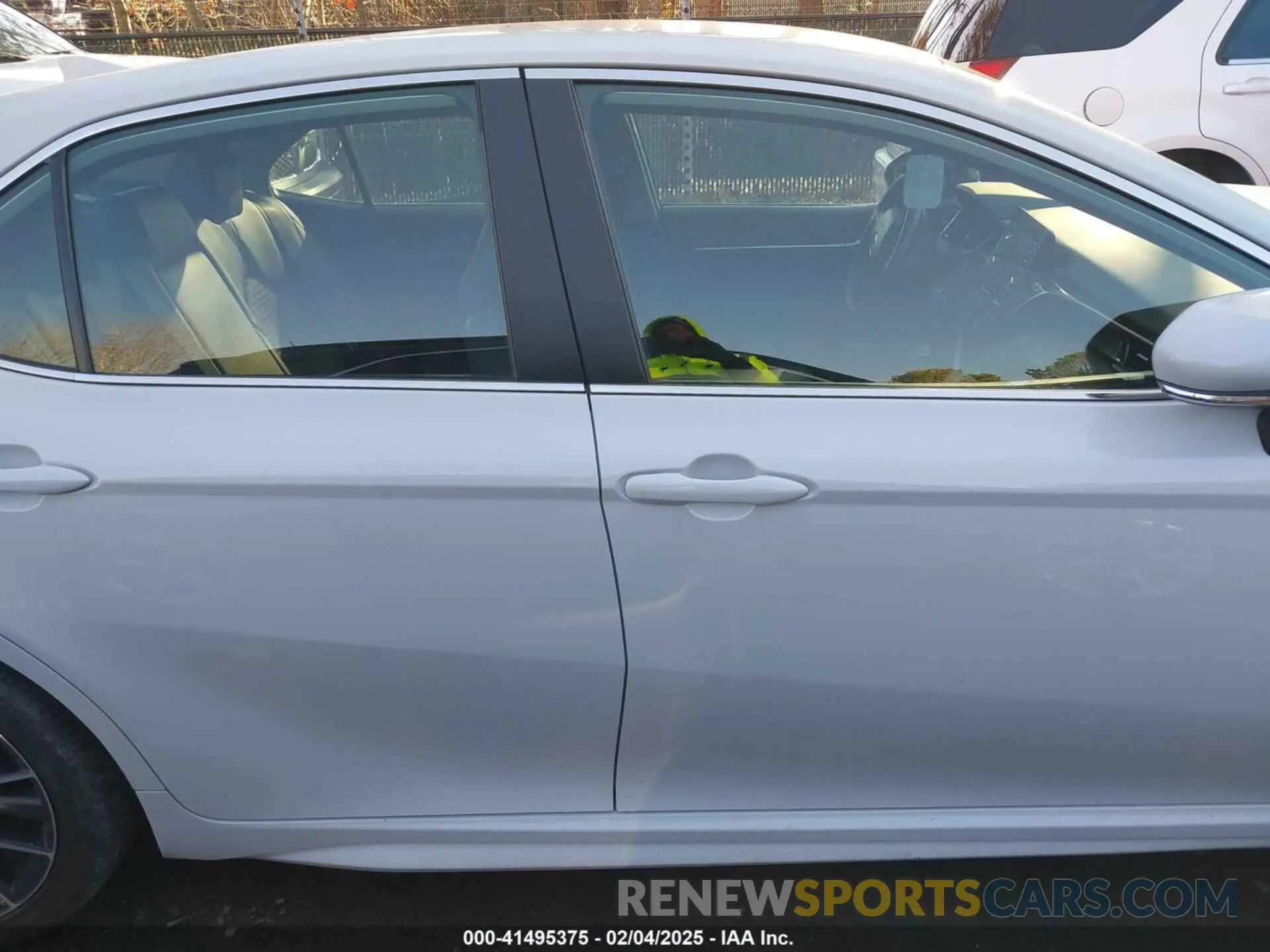 13 Photograph of a damaged car 4T1G11AK9NU069671 TOYOTA CAMRY 2022