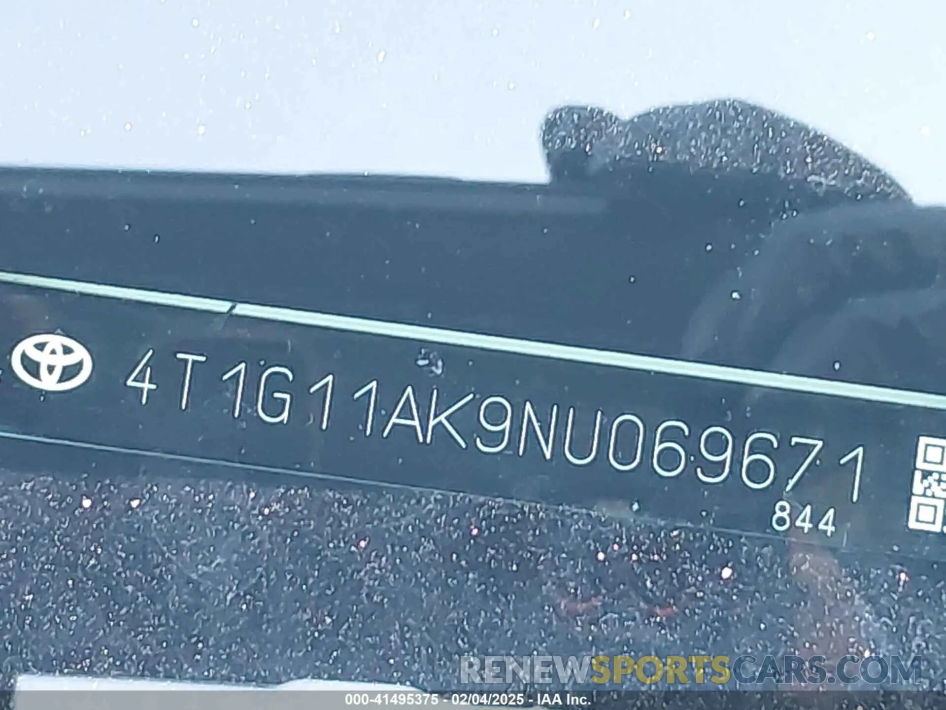 9 Photograph of a damaged car 4T1G11AK9NU069671 TOYOTA CAMRY 2022