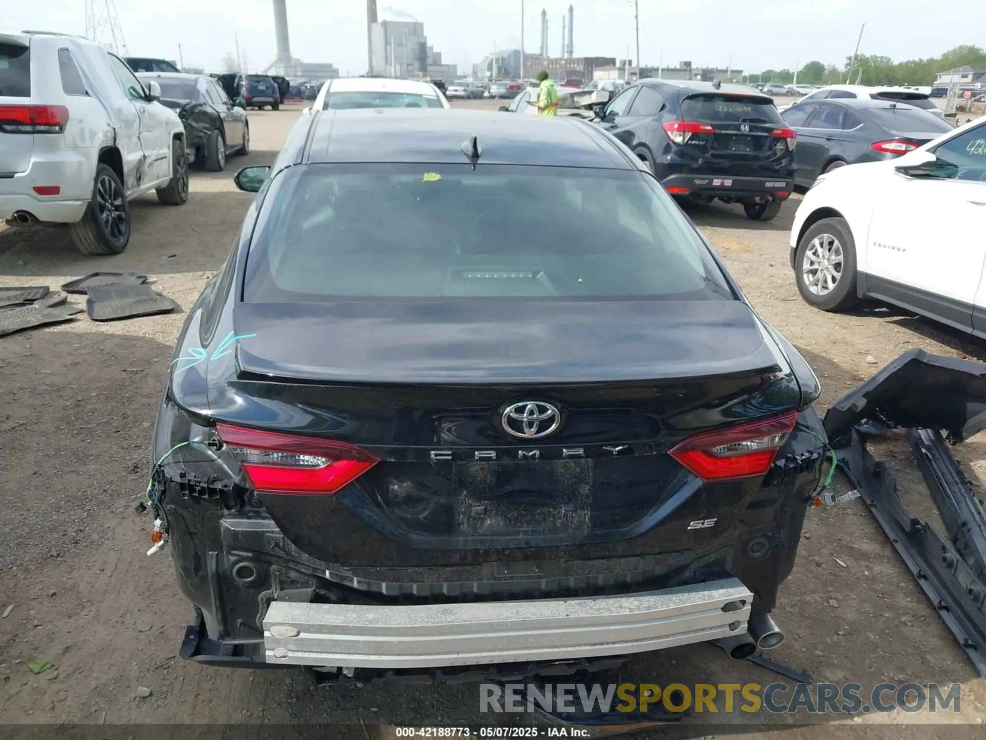 16 Фотография поврежденного автомобиля 4T1G11AK9NU622206 TOYOTA CAMRY 2022