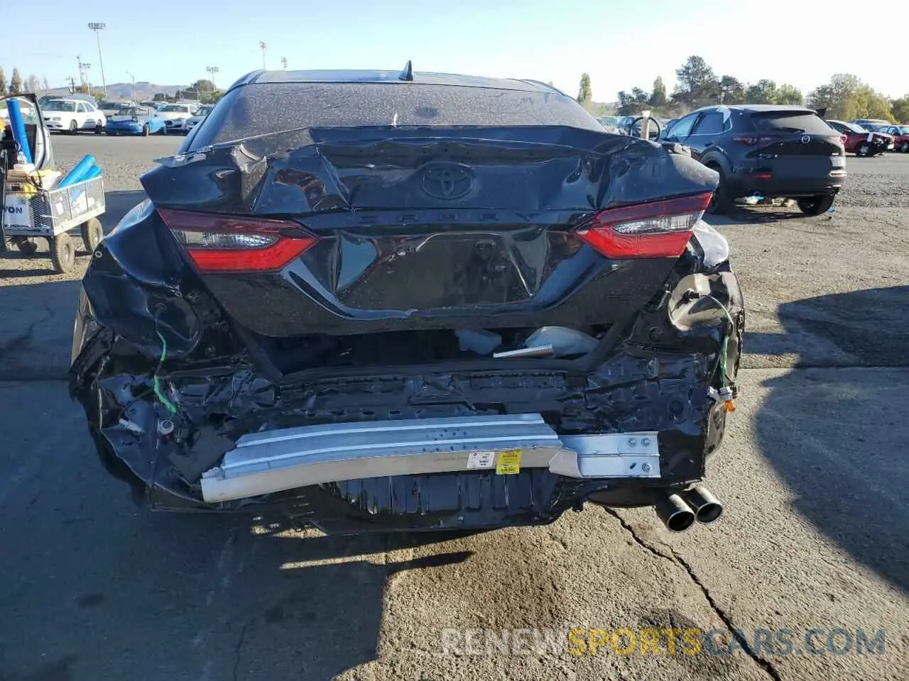 6 Photograph of a damaged car 4T1G11AK9NU623176 TOYOTA CAMRY 2022