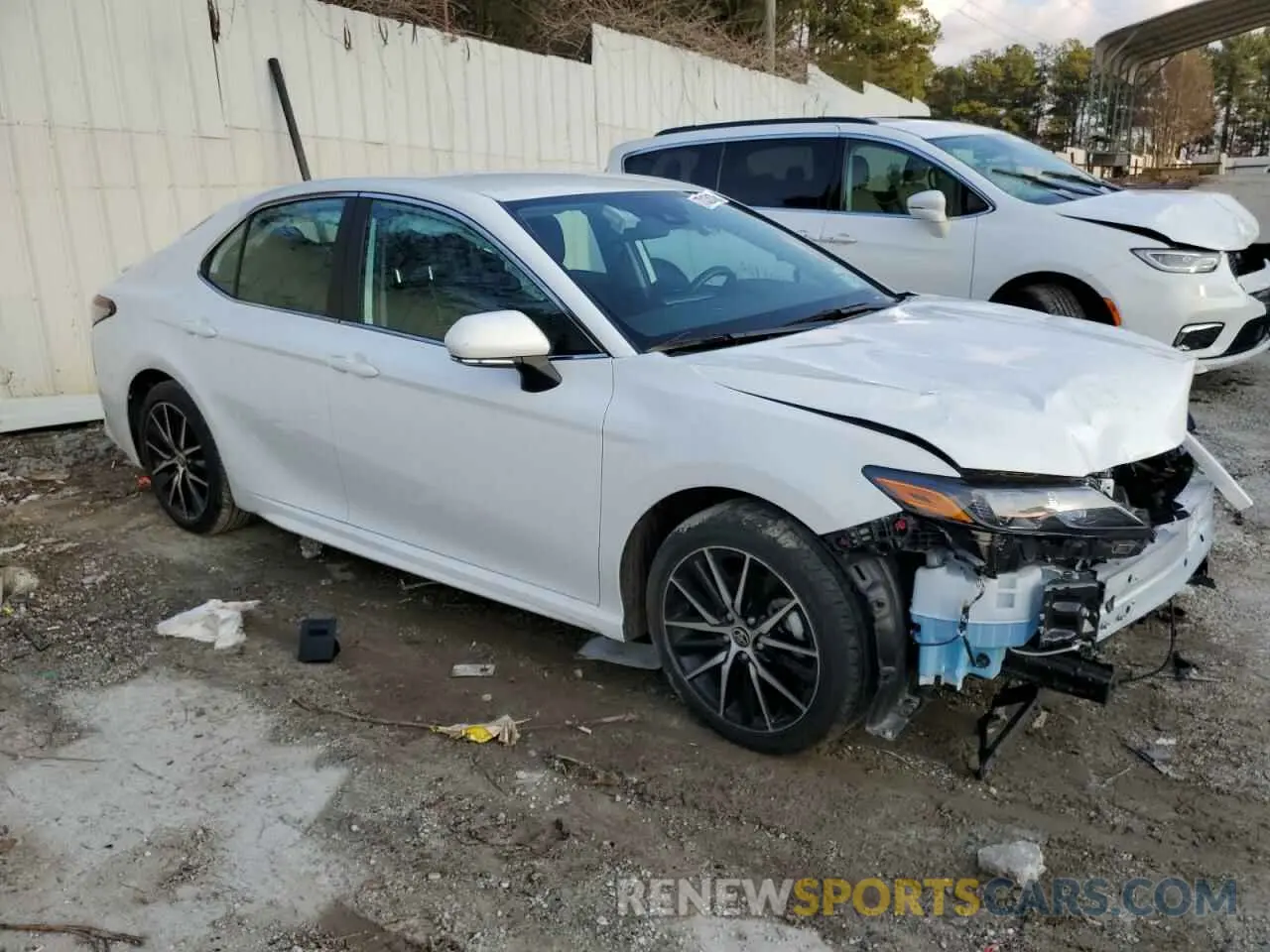 4 Фотография поврежденного автомобиля 4T1G11AK9NU626191 TOYOTA CAMRY 2022