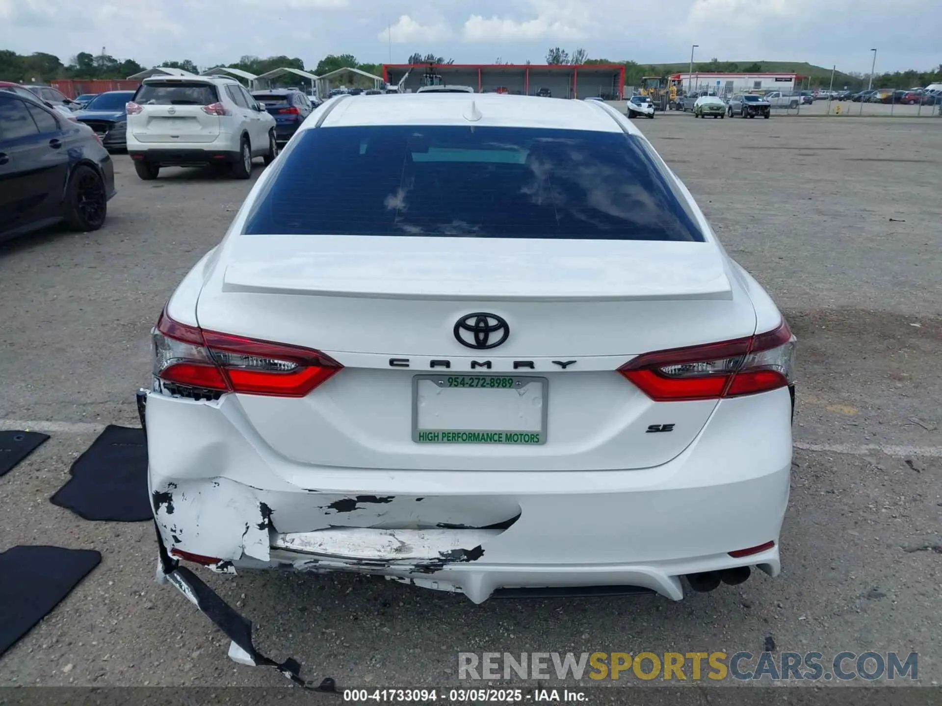 16 Photograph of a damaged car 4T1G11AK9NU659417 TOYOTA CAMRY 2022