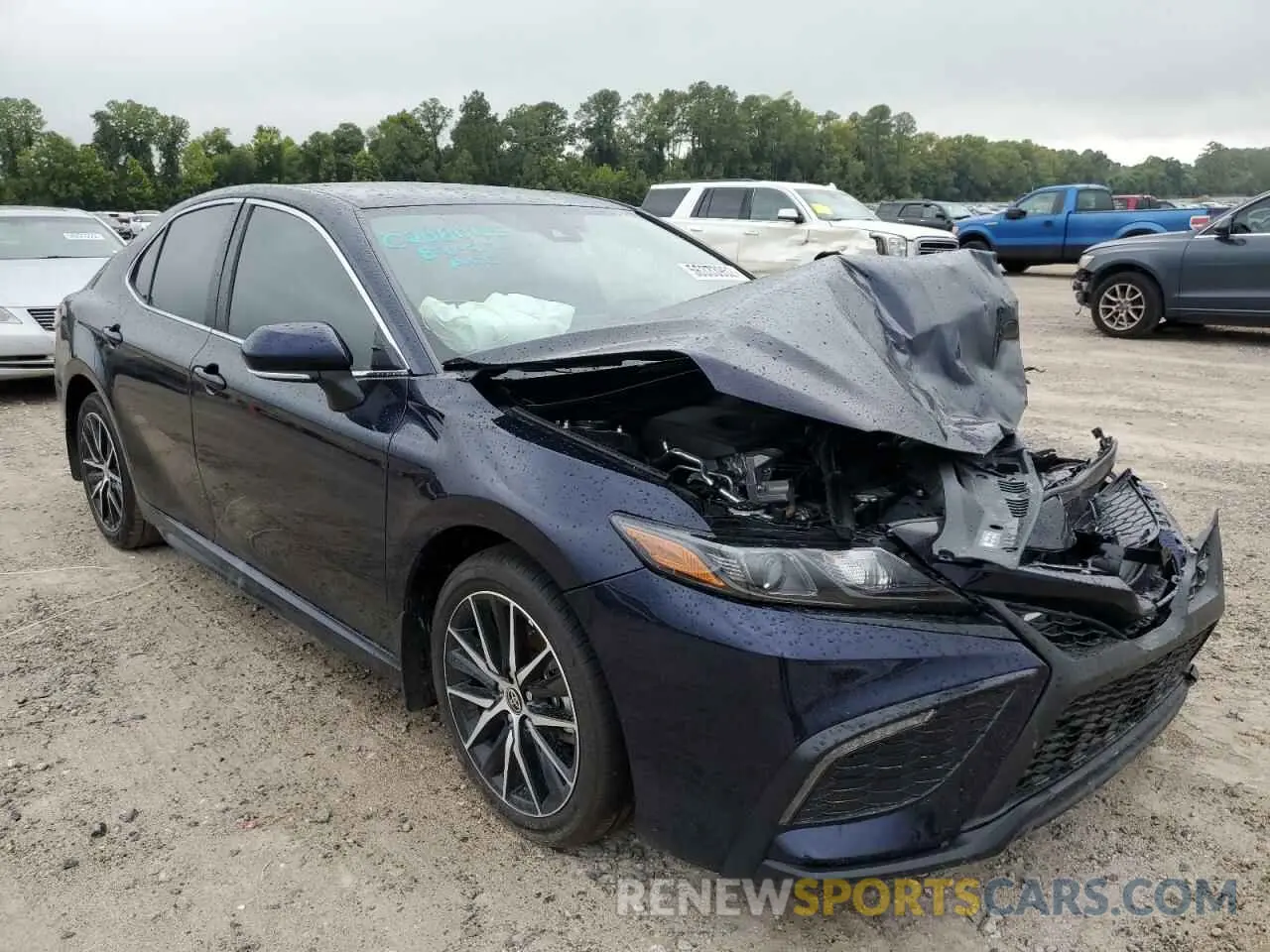 1 Фотография поврежденного автомобиля 4T1G11AK9NU713105 TOYOTA CAMRY 2022