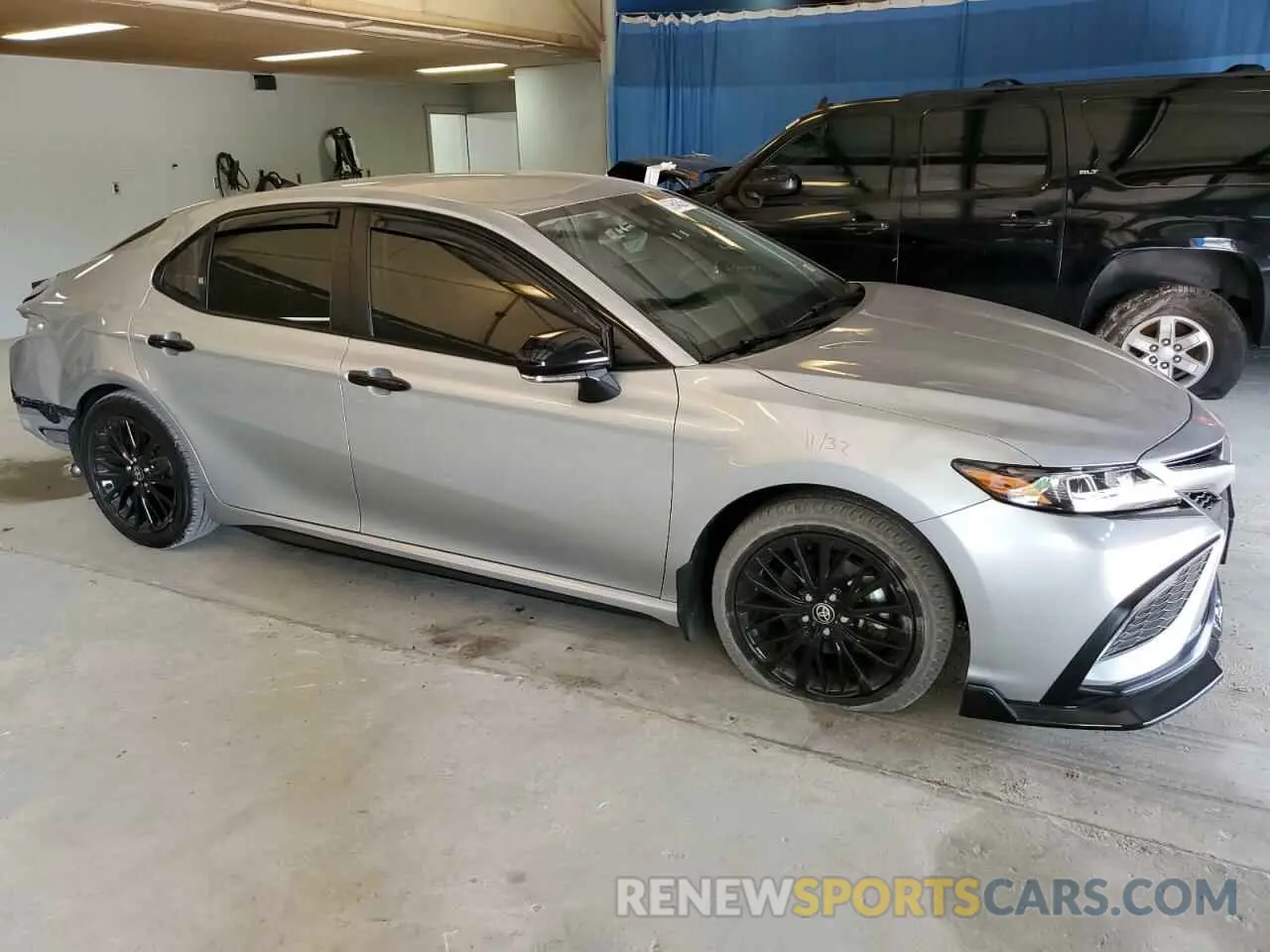 4 Фотография поврежденного автомобиля 4T1G11AKXNU006885 TOYOTA CAMRY 2022