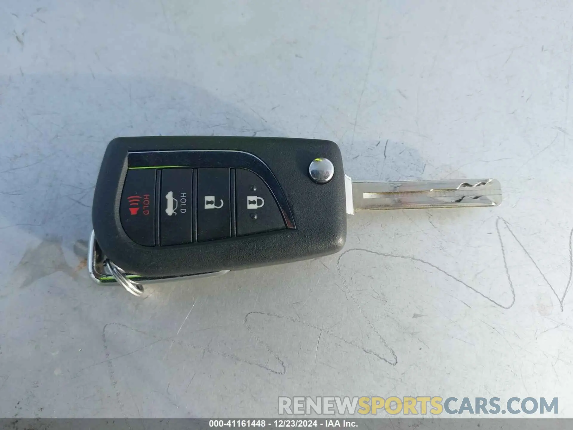11 Photograph of a damaged car 4T1G11AKXNU041779 TOYOTA CAMRY 2022