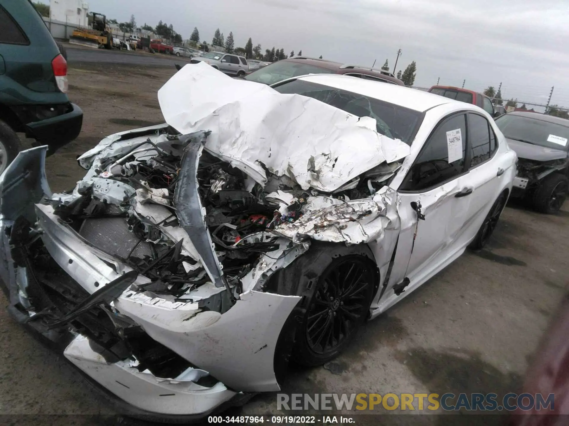 2 Photograph of a damaged car 4T1G11AKXNU045167 TOYOTA CAMRY 2022