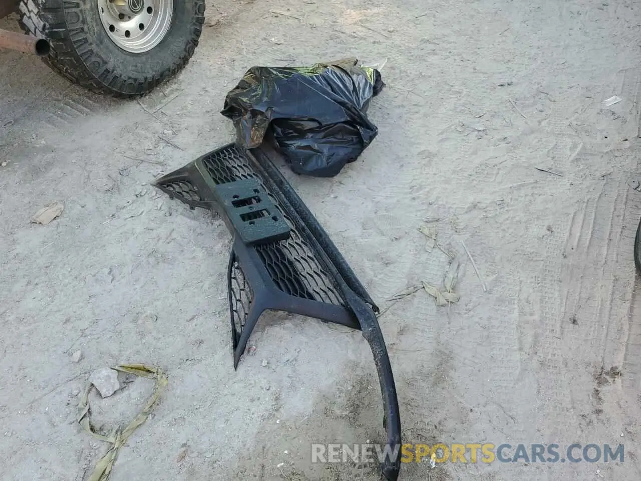 12 Photograph of a damaged car 4T1G11AKXNU065869 TOYOTA CAMRY 2022