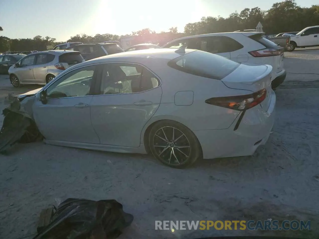 2 Photograph of a damaged car 4T1G11AKXNU065869 TOYOTA CAMRY 2022