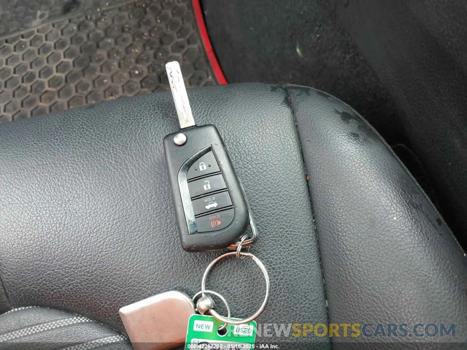 11 Фотография поврежденного автомобиля 4T1G11AKXNU068190 TOYOTA CAMRY 2022