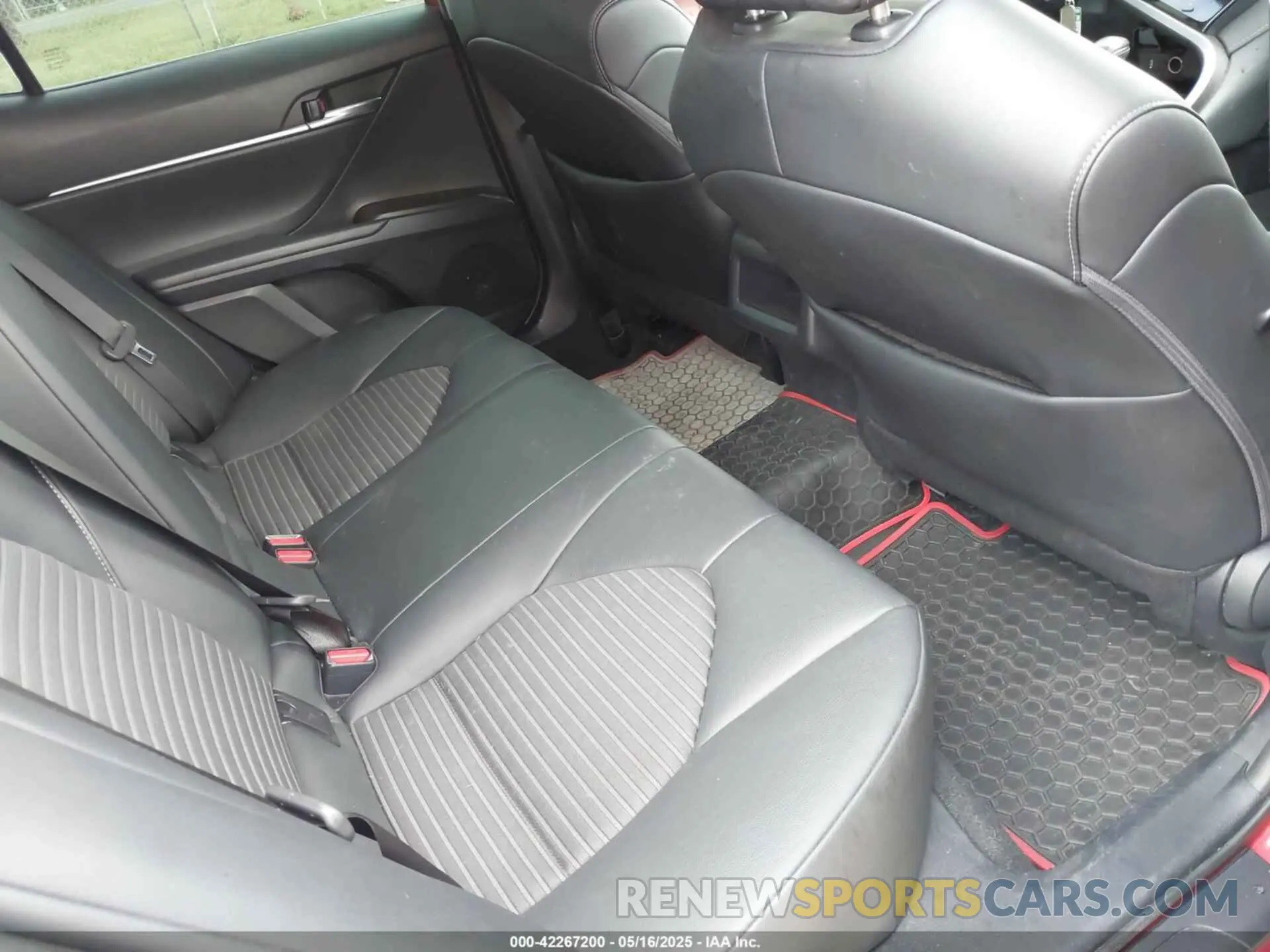 8 Фотография поврежденного автомобиля 4T1G11AKXNU068190 TOYOTA CAMRY 2022
