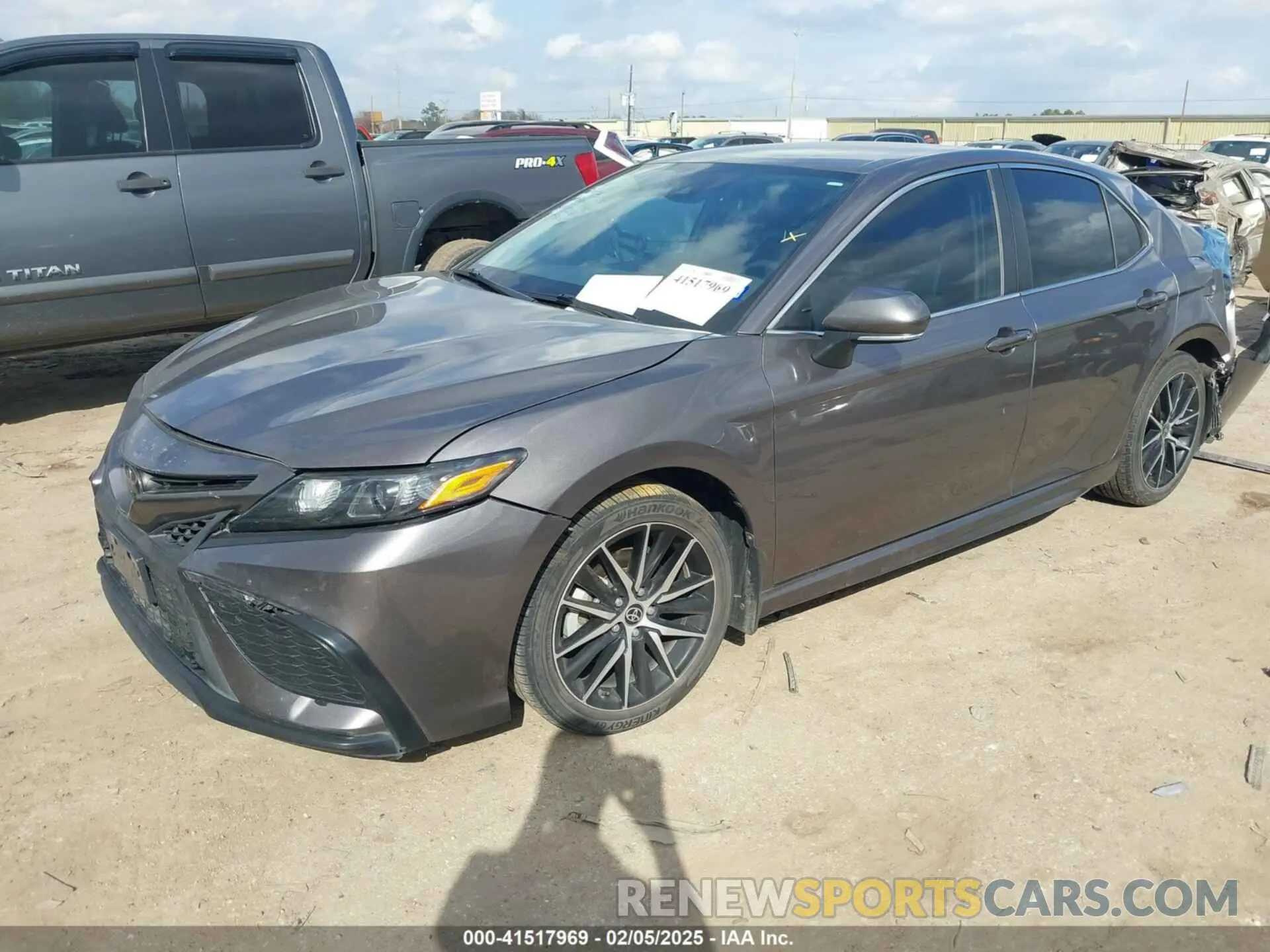2 Photograph of a damaged car 4T1G11AKXNU659247 TOYOTA CAMRY 2022