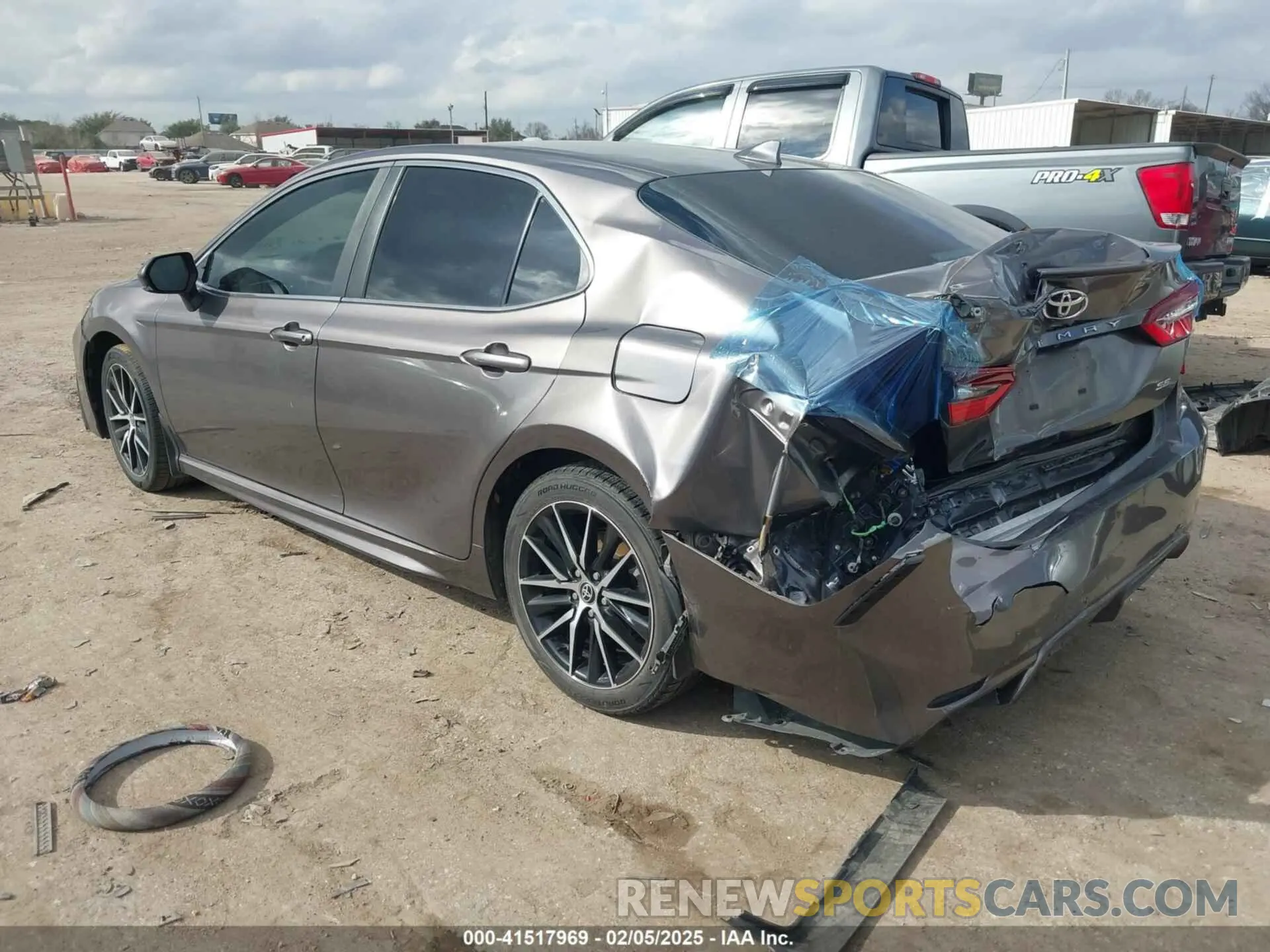 3 Photograph of a damaged car 4T1G11AKXNU659247 TOYOTA CAMRY 2022