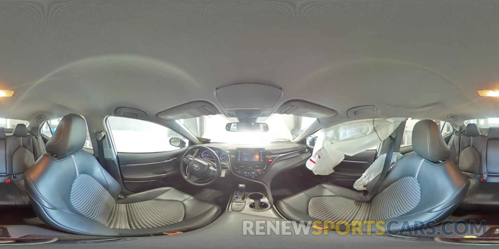 14 Photograph of a damaged car 4T1G11AKXNU665467 TOYOTA CAMRY 2022
