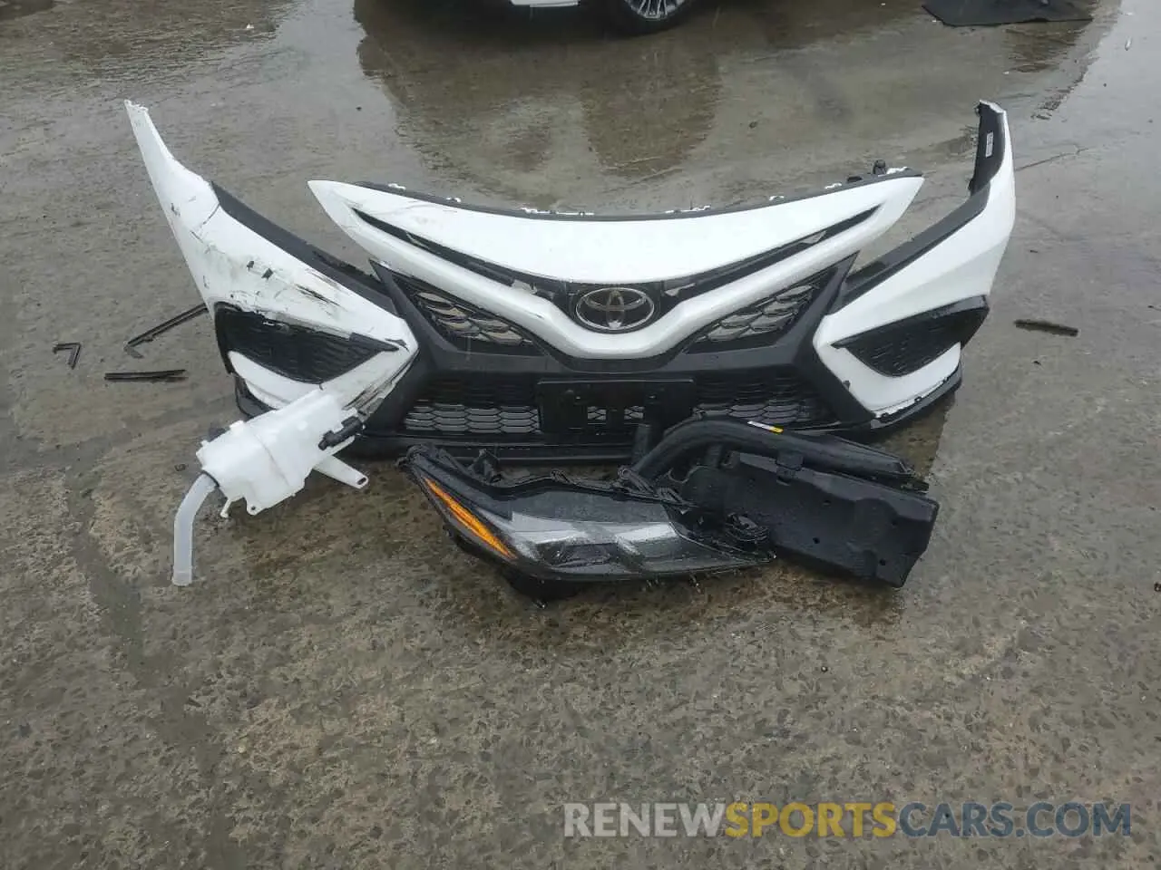 12 Фотография поврежденного автомобиля 4T1G11BK0NU066012 TOYOTA CAMRY 2022